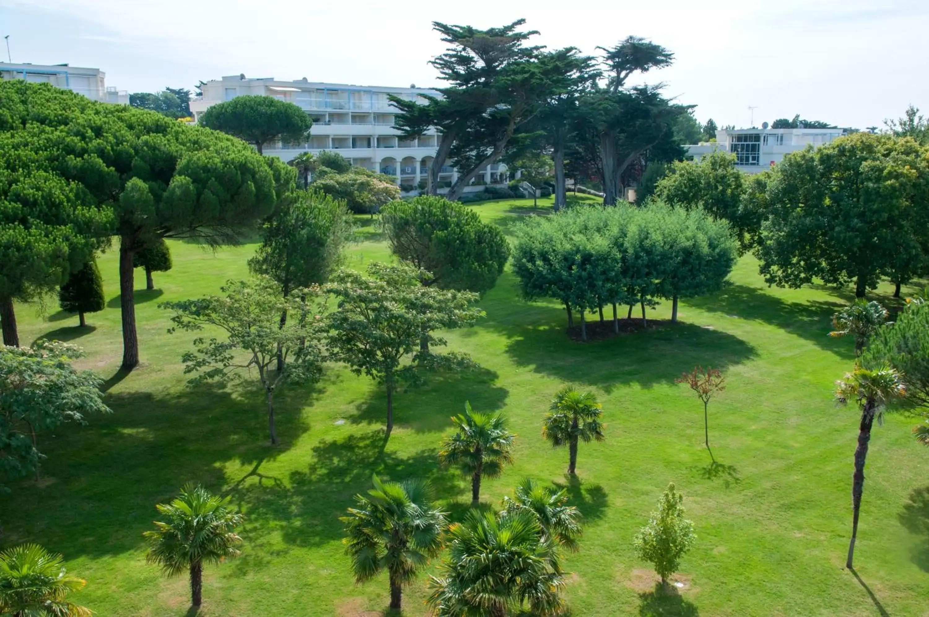 Garden, Garden View in Goélia - Résidence Royal Park