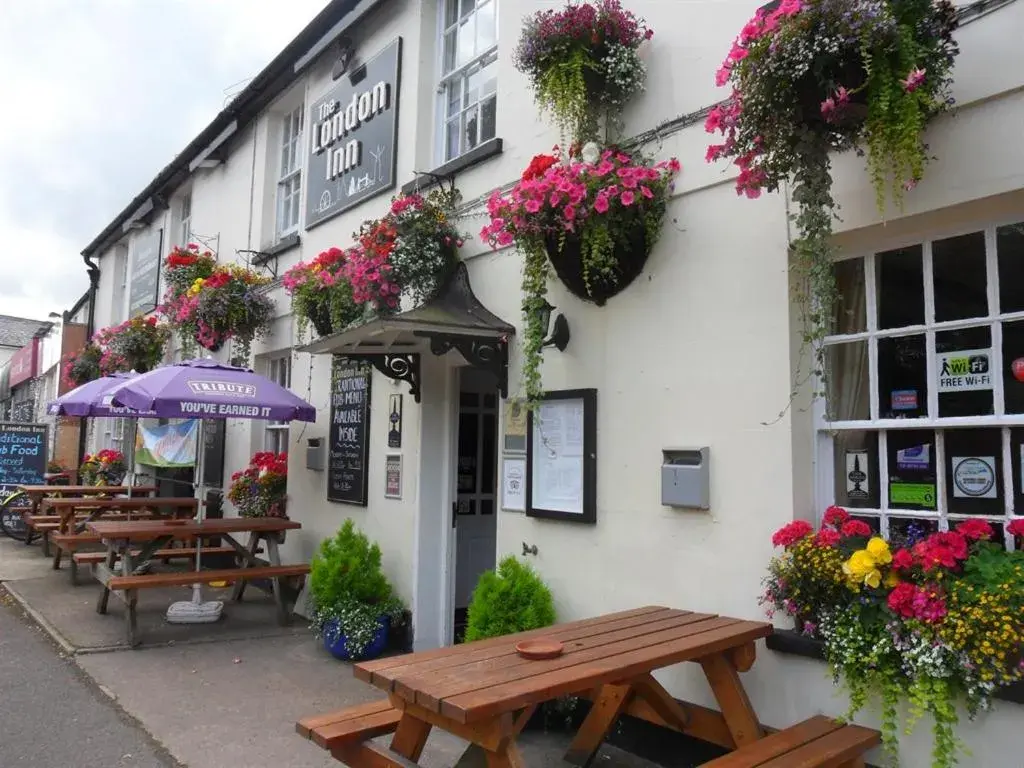 Property building in The London Inn