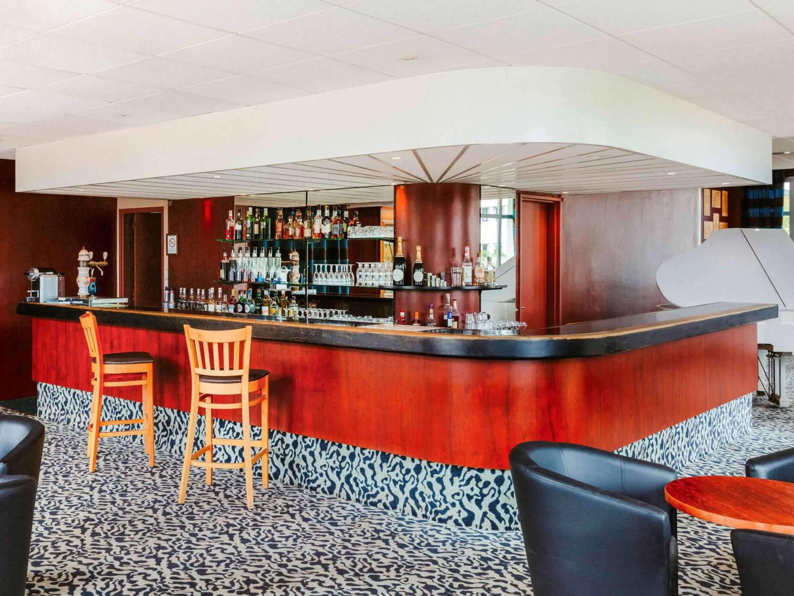 Lounge or bar, Lounge/Bar in Hotel Mercure Nevers Pont de Loire