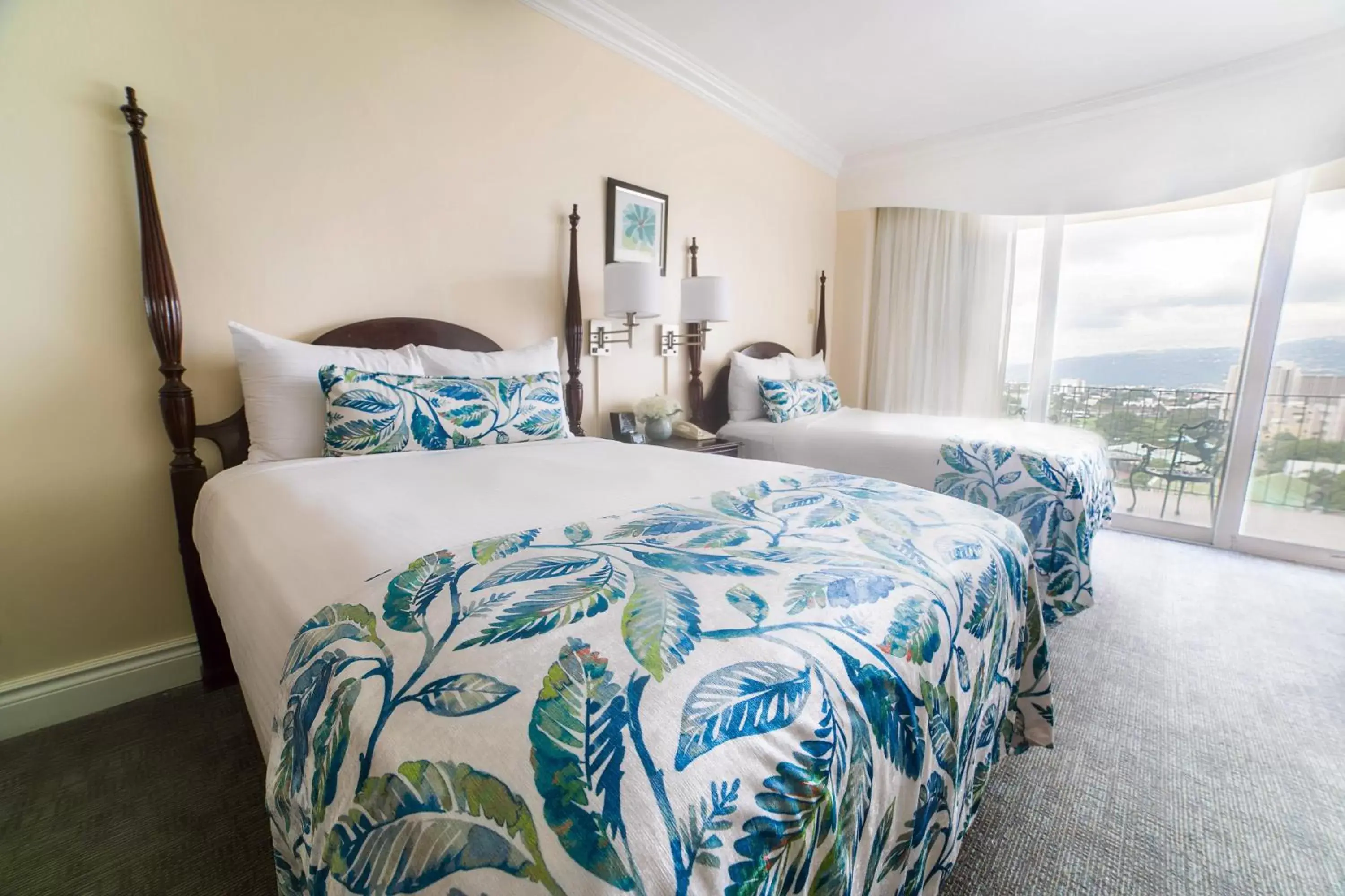 Bedroom, Bed in Courtleigh Hotel & Suites