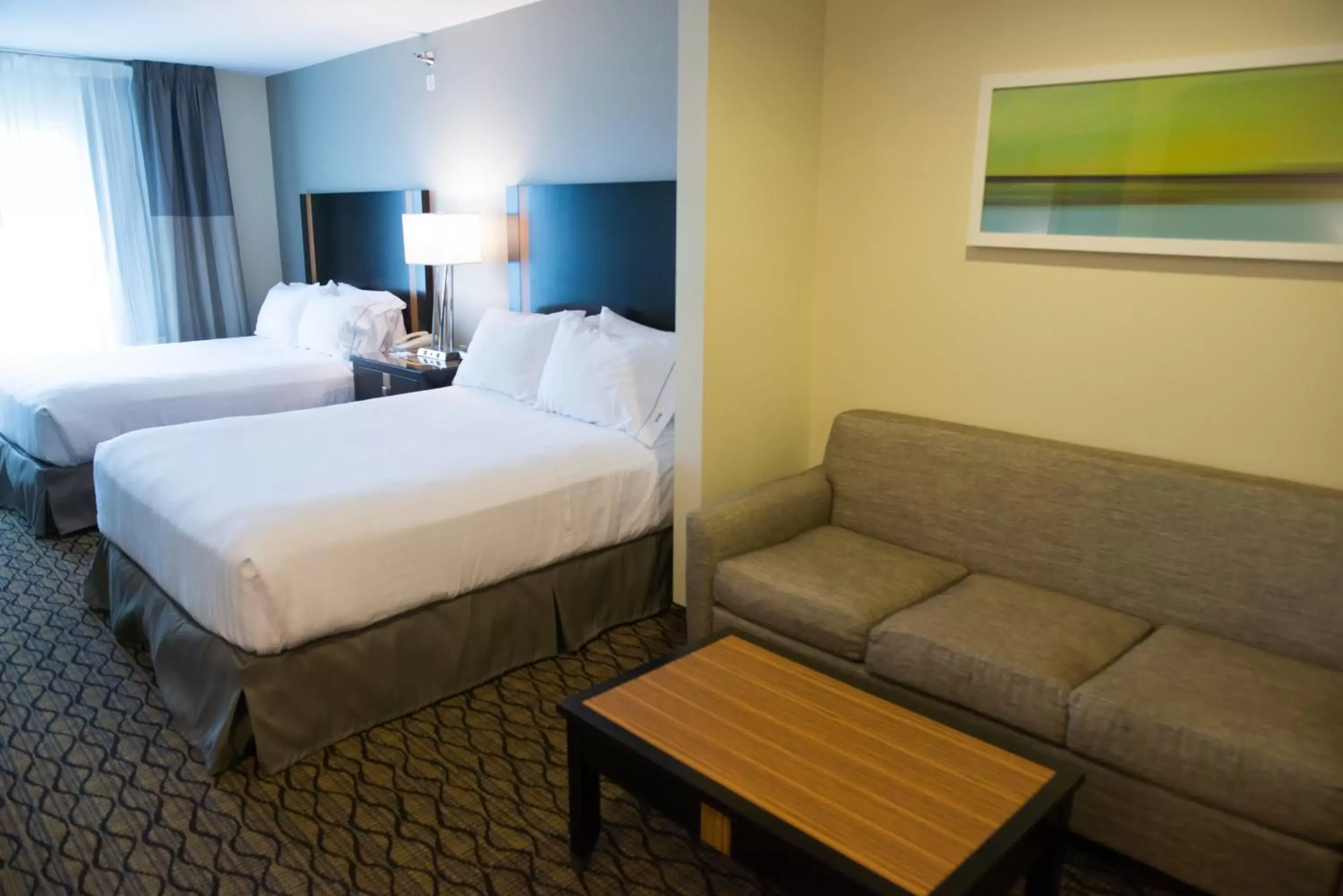 Photo of the whole room, Bed in Holiday Inn Express Hotel & Suites Chanhassen, an IHG Hotel