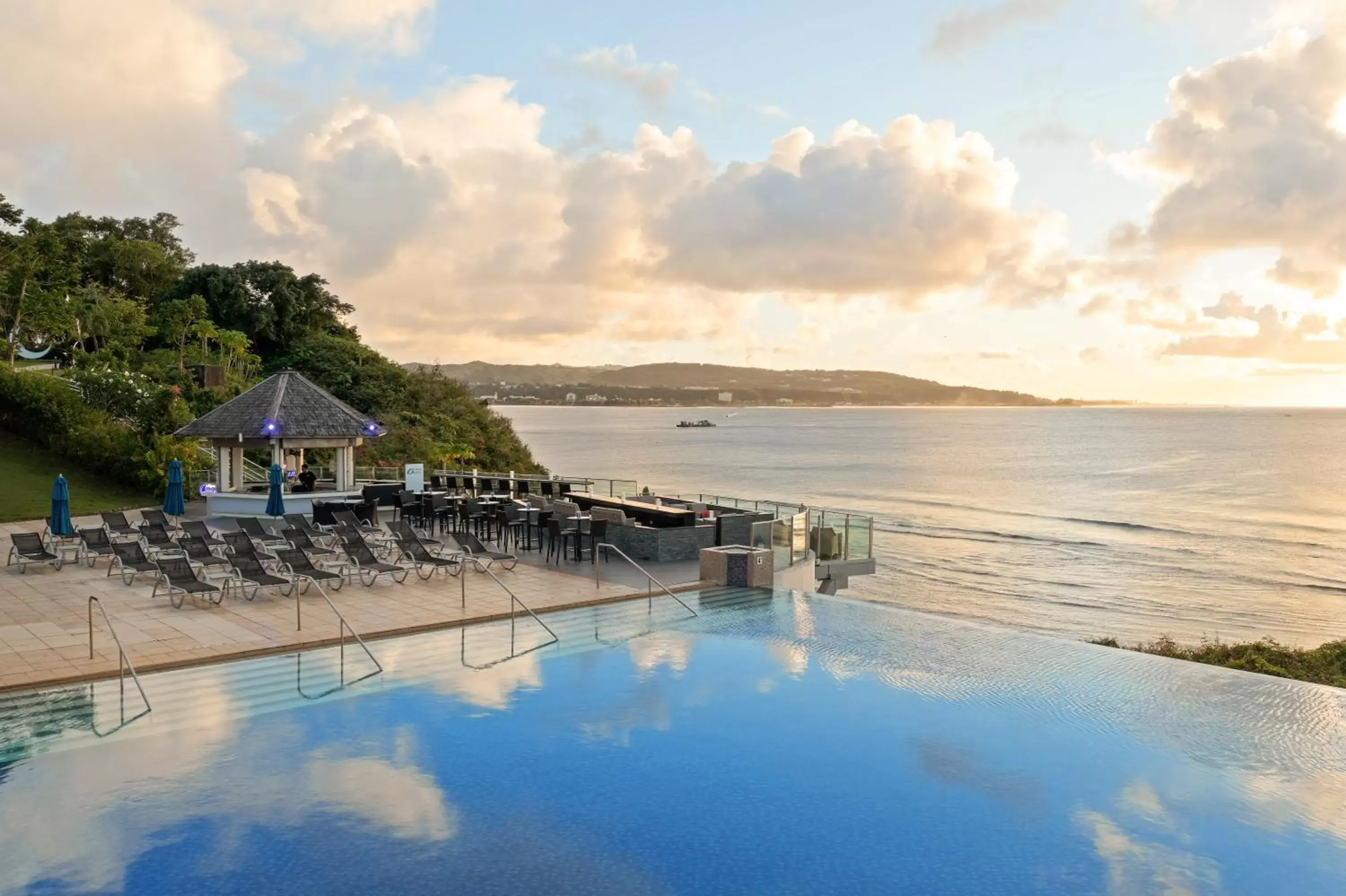 Restaurant/places to eat in RIHGA Royal Laguna Guam Resort Restaurant/places to eat in RIHGA Royal Laguna Guam Resort