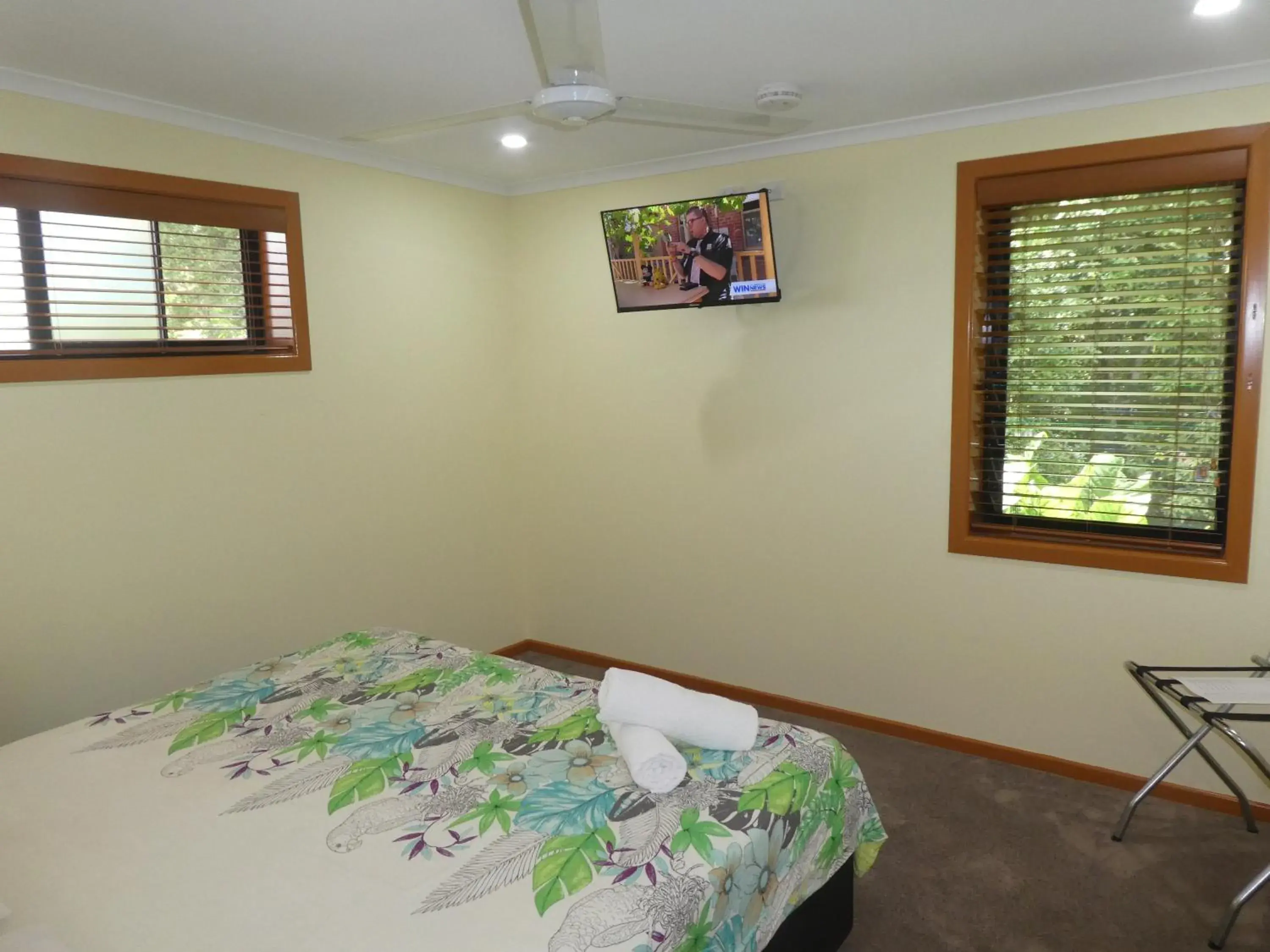 Bedroom, Bed in The Summit Rainforest Retreat