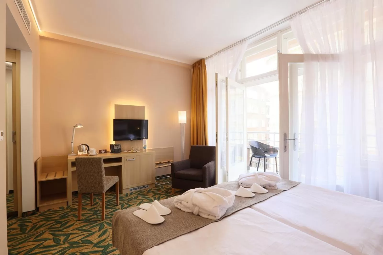 Balcony/Terrace, Bed in Amarilis