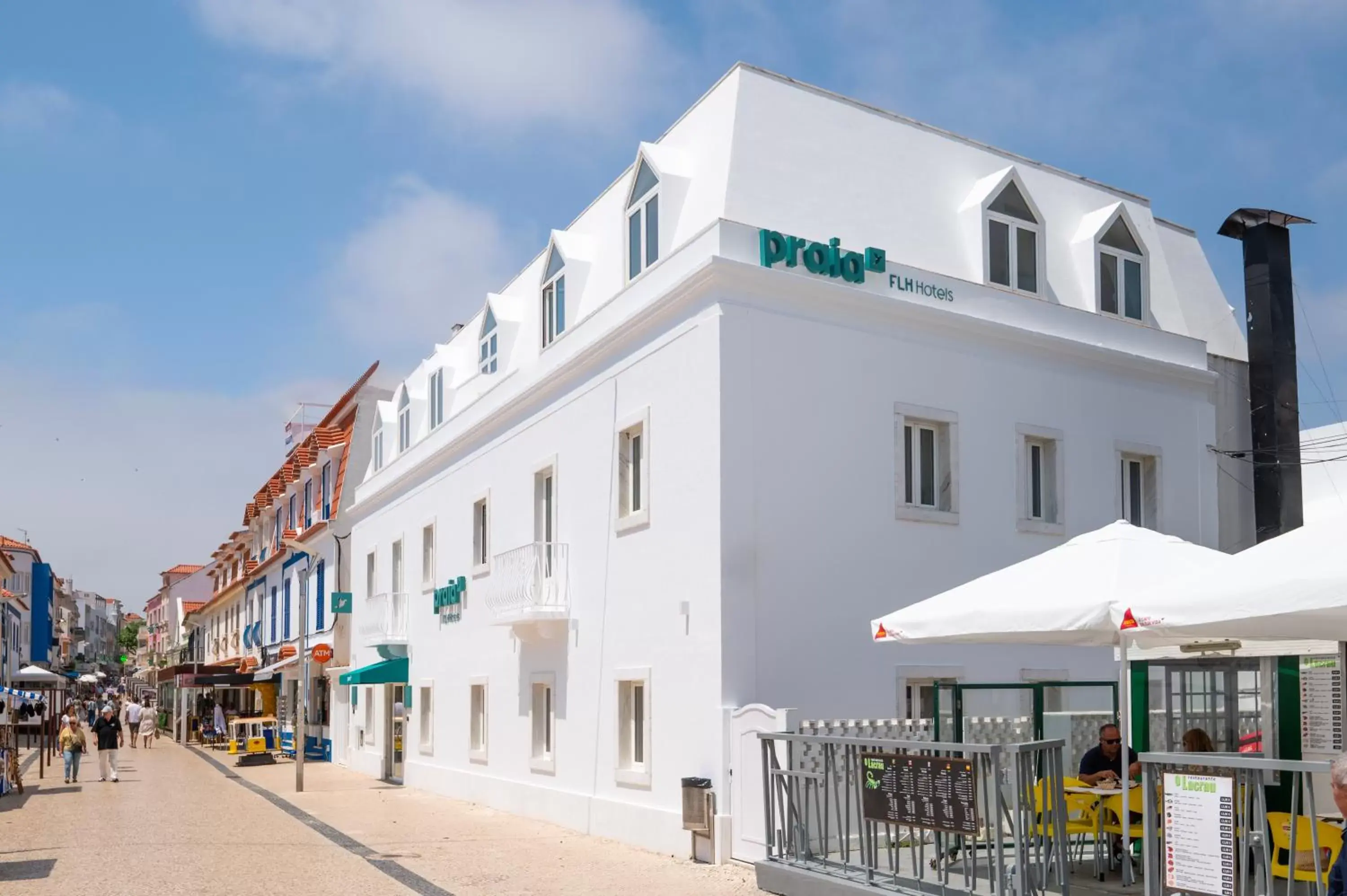 Facade/entrance, Property Building in Praia FLH Hotels Ericeira