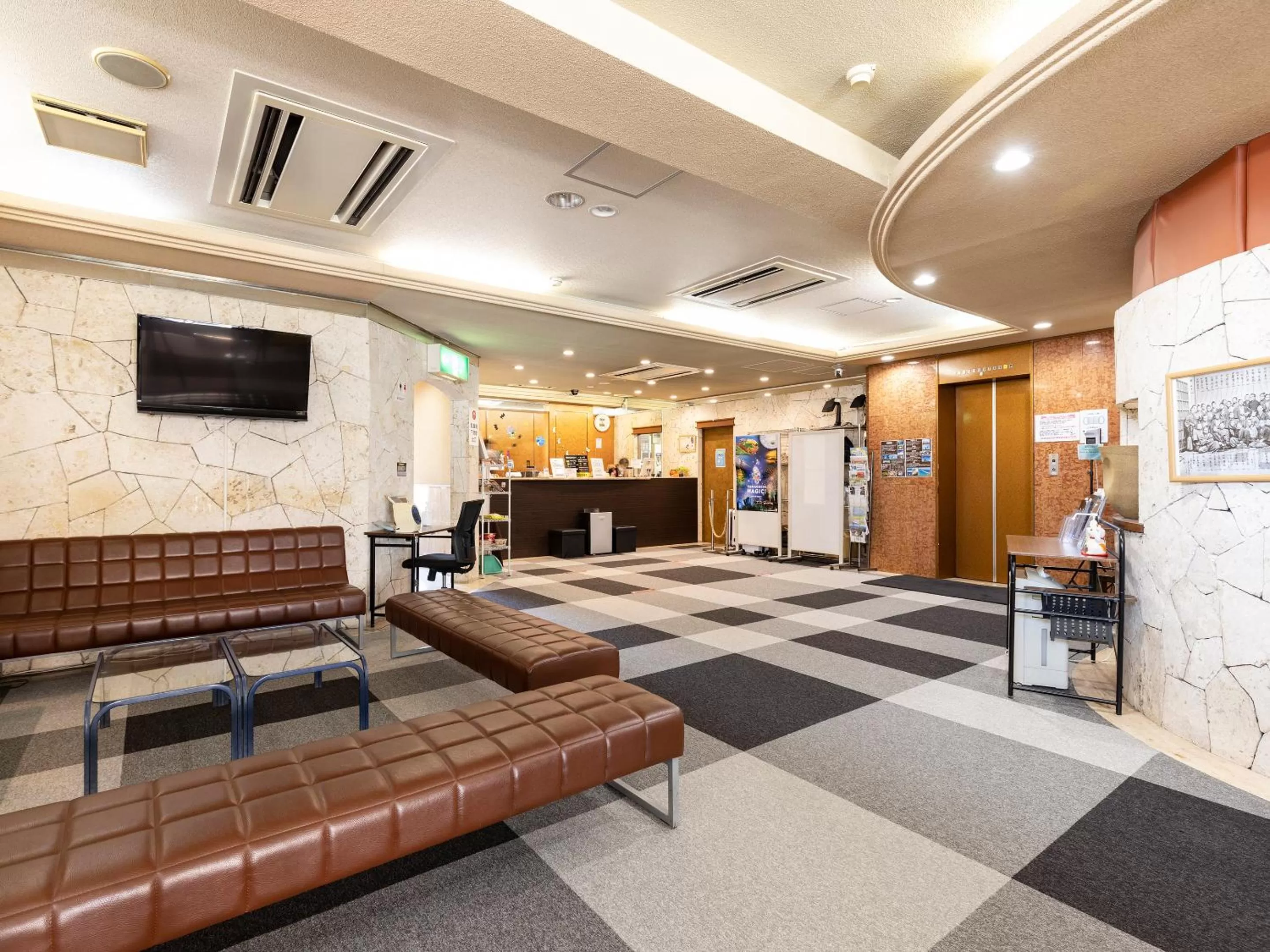 Lobby or reception in KOKO STAY Shimonoseki - formerly Hotel Wing International Shimonoseki