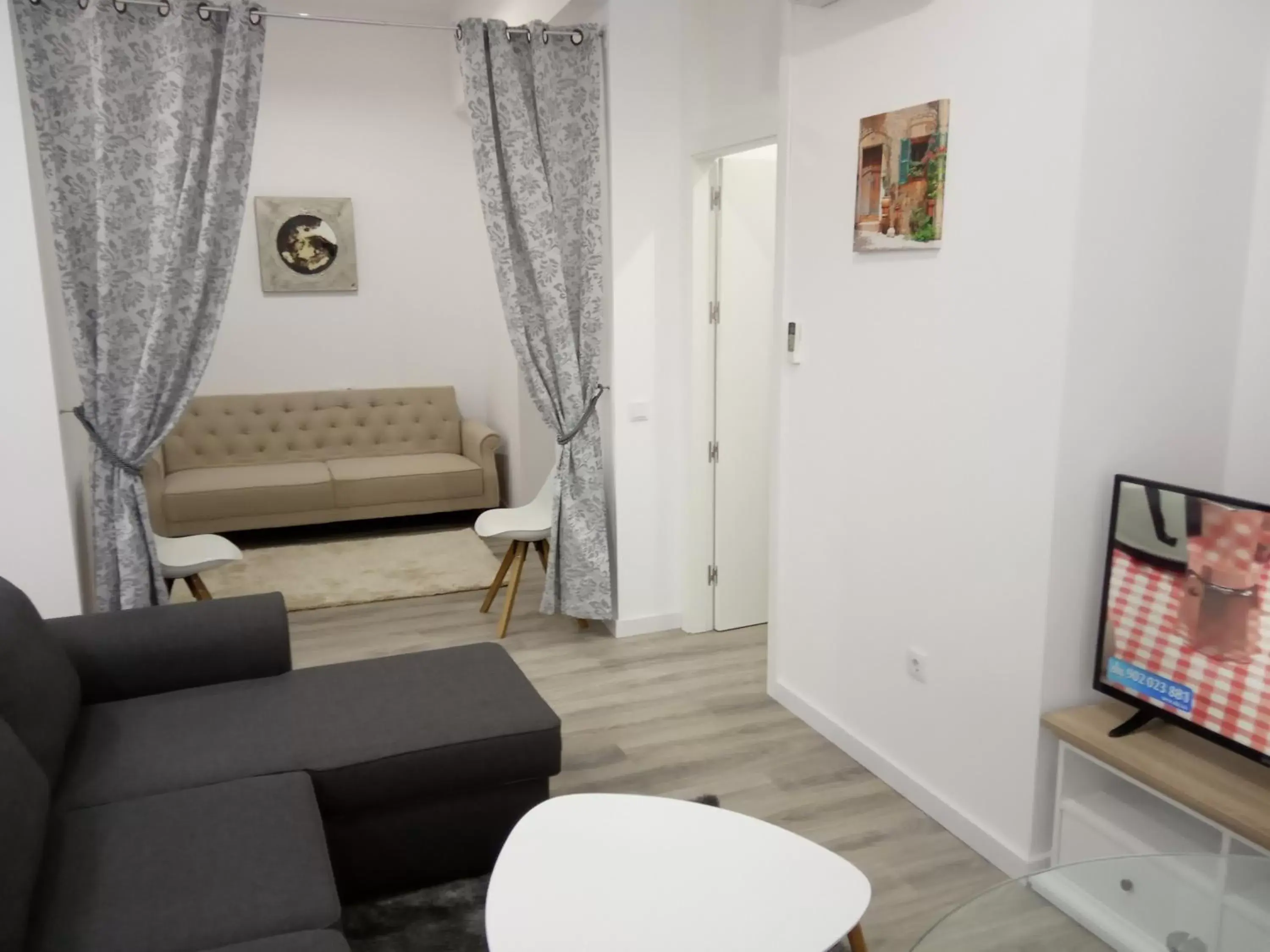 Bedroom, Seating Area in Alicante Center Apart