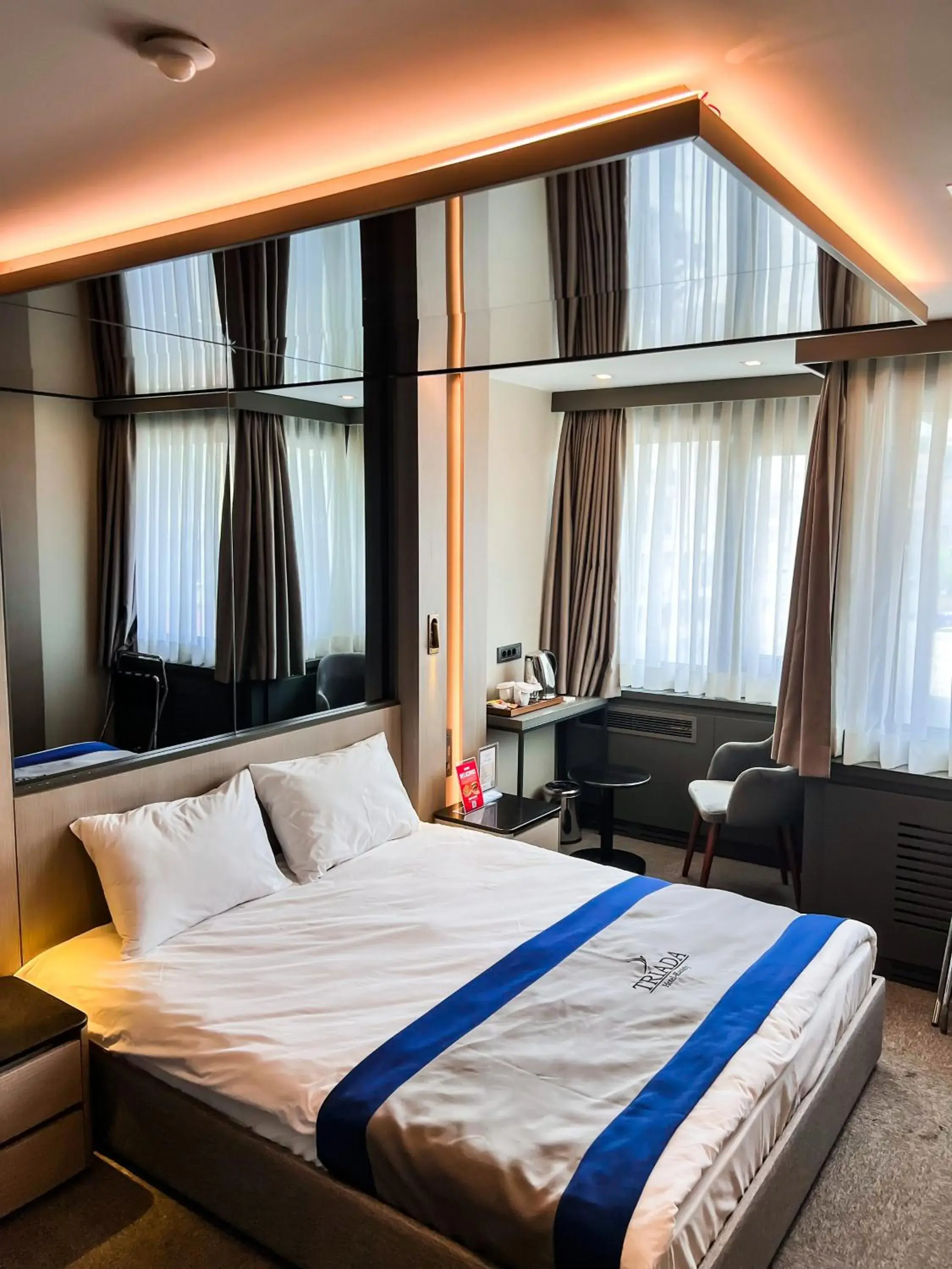 Massage, Bed in Triada Hotel Karaköy