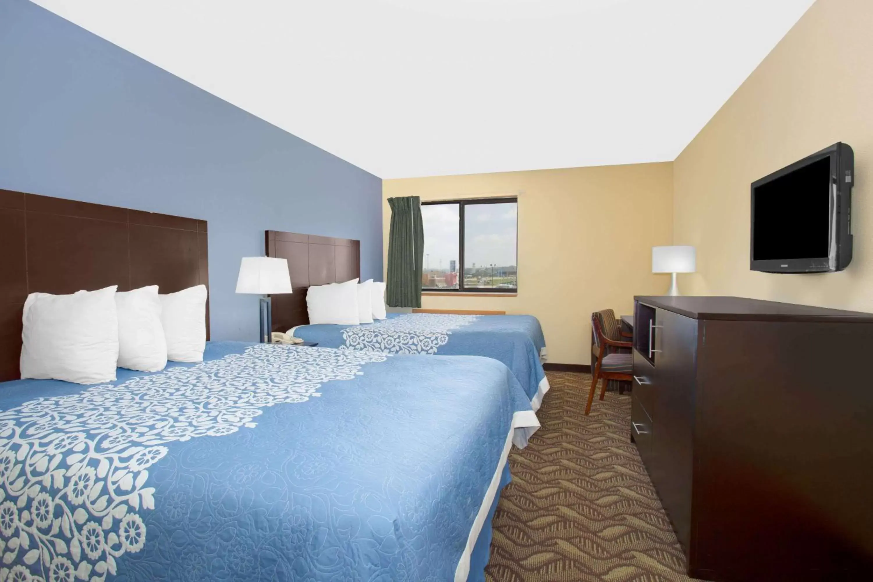Photo of the whole room, Bed in Days Inn by Wyndham North Platte Photo of the whole room, Bed in Days Inn by Wyndham North Platte