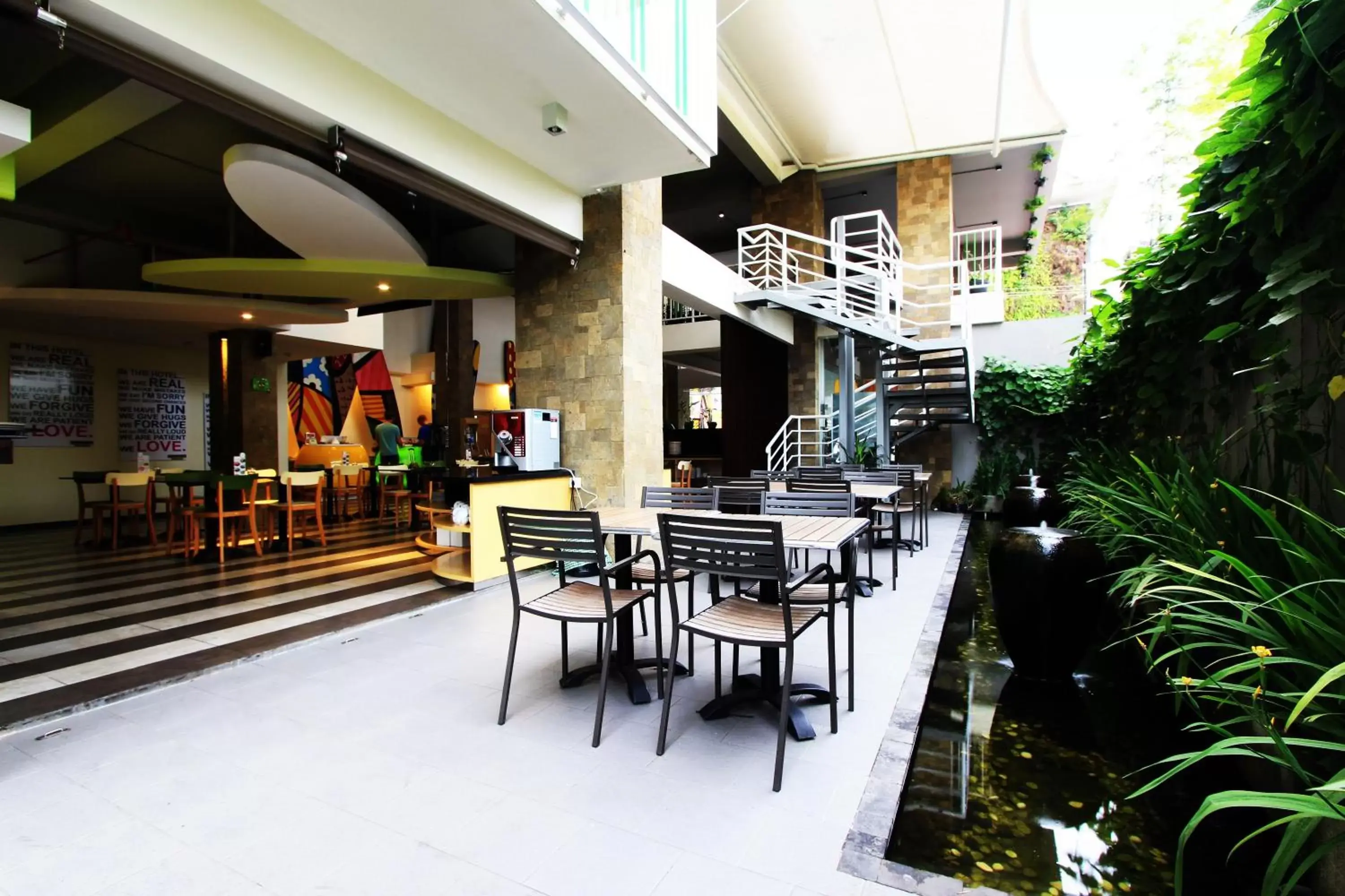 Lobby or reception in MaxOneHotels at Bukit Jimbaran