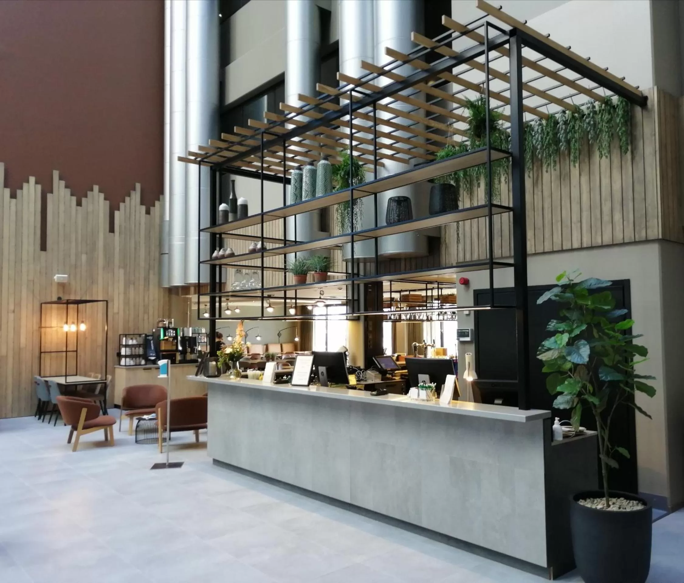 Lobby or reception in Skyline Airport Hotel