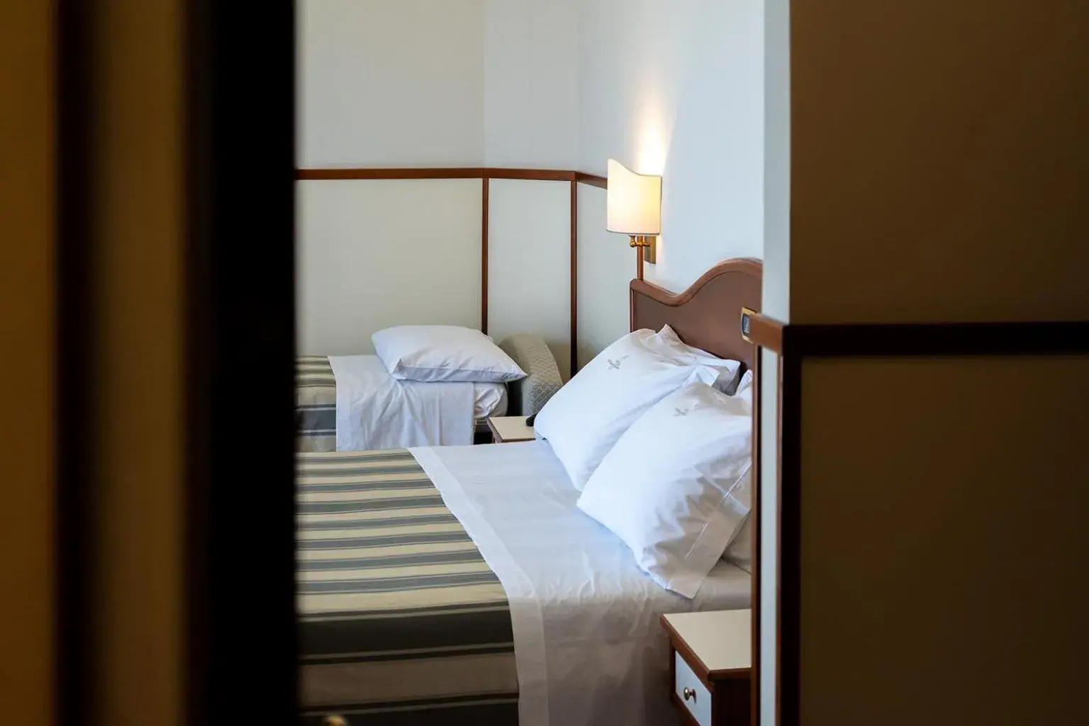 Bed in Hotels Vidi Miramare & Delfino