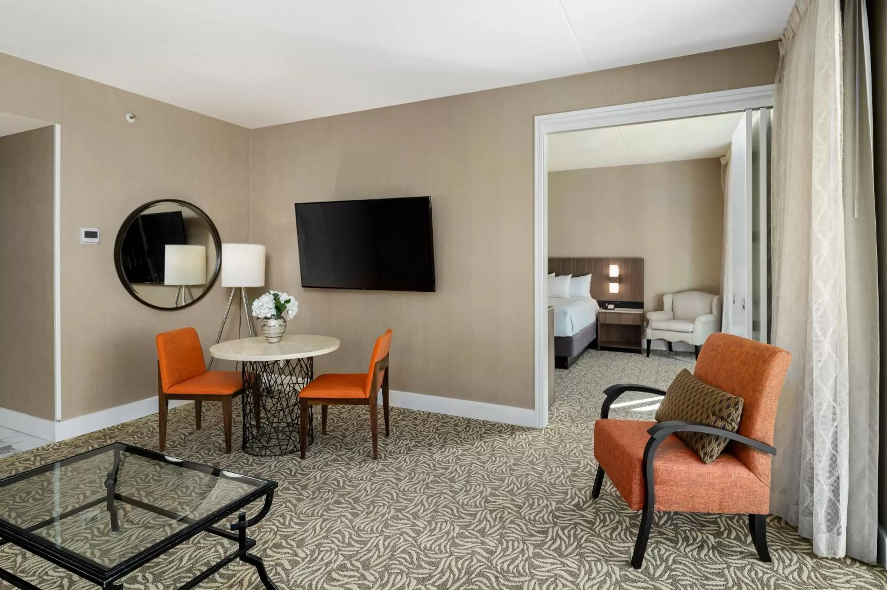 Living room, TV/Entertainment Center in Hyatt Regency Indian Wells Resort & Spa