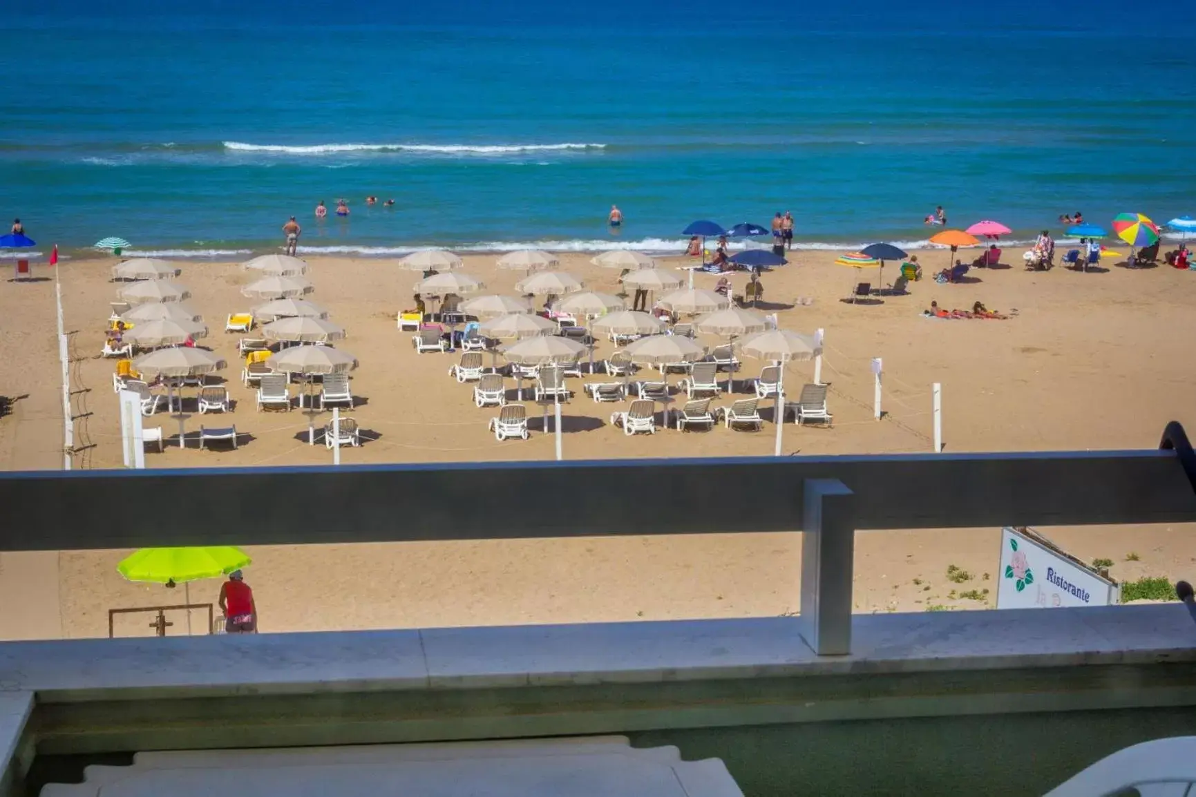 Beach in Hotel Mida