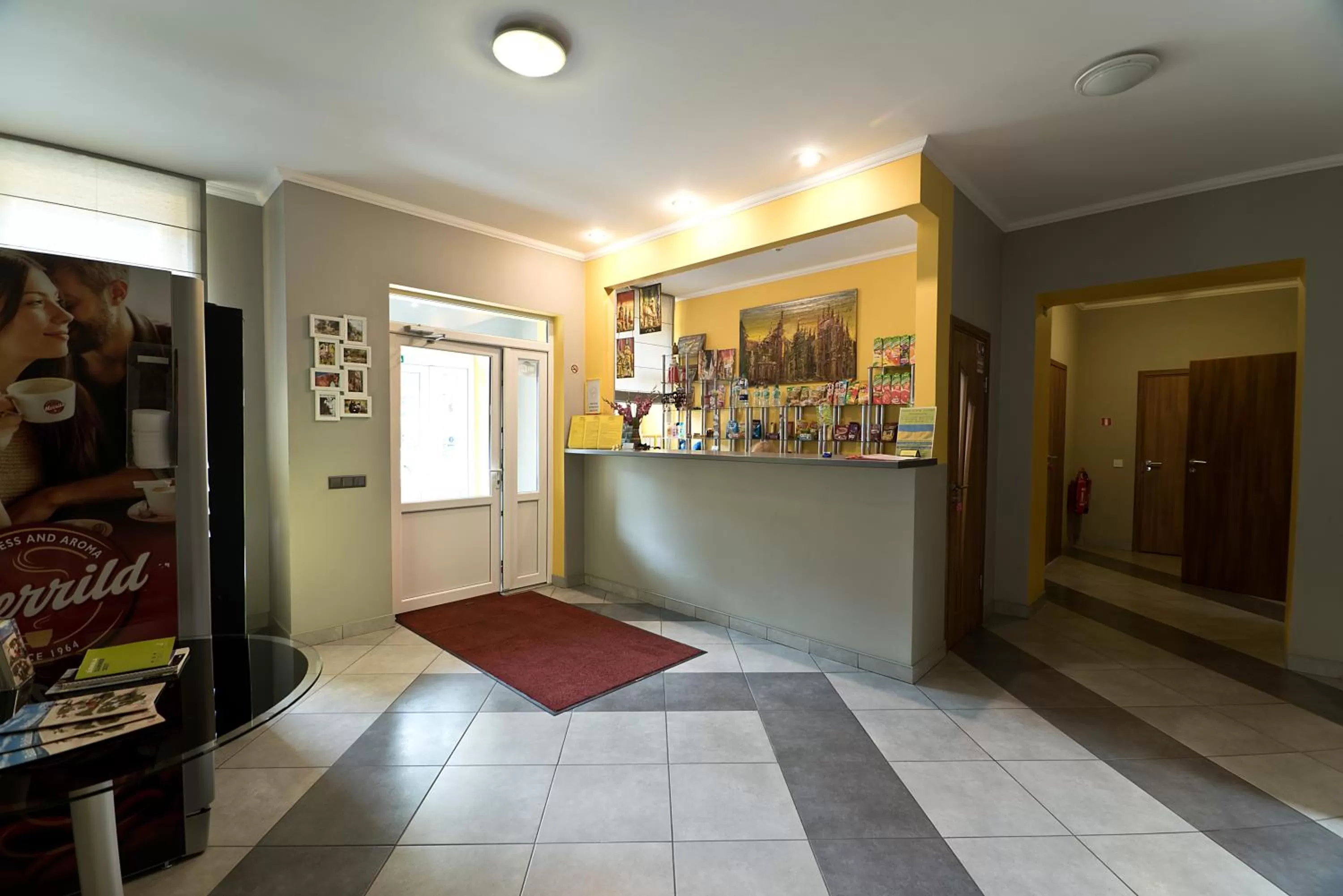 Lobby or reception in Happy Hotel