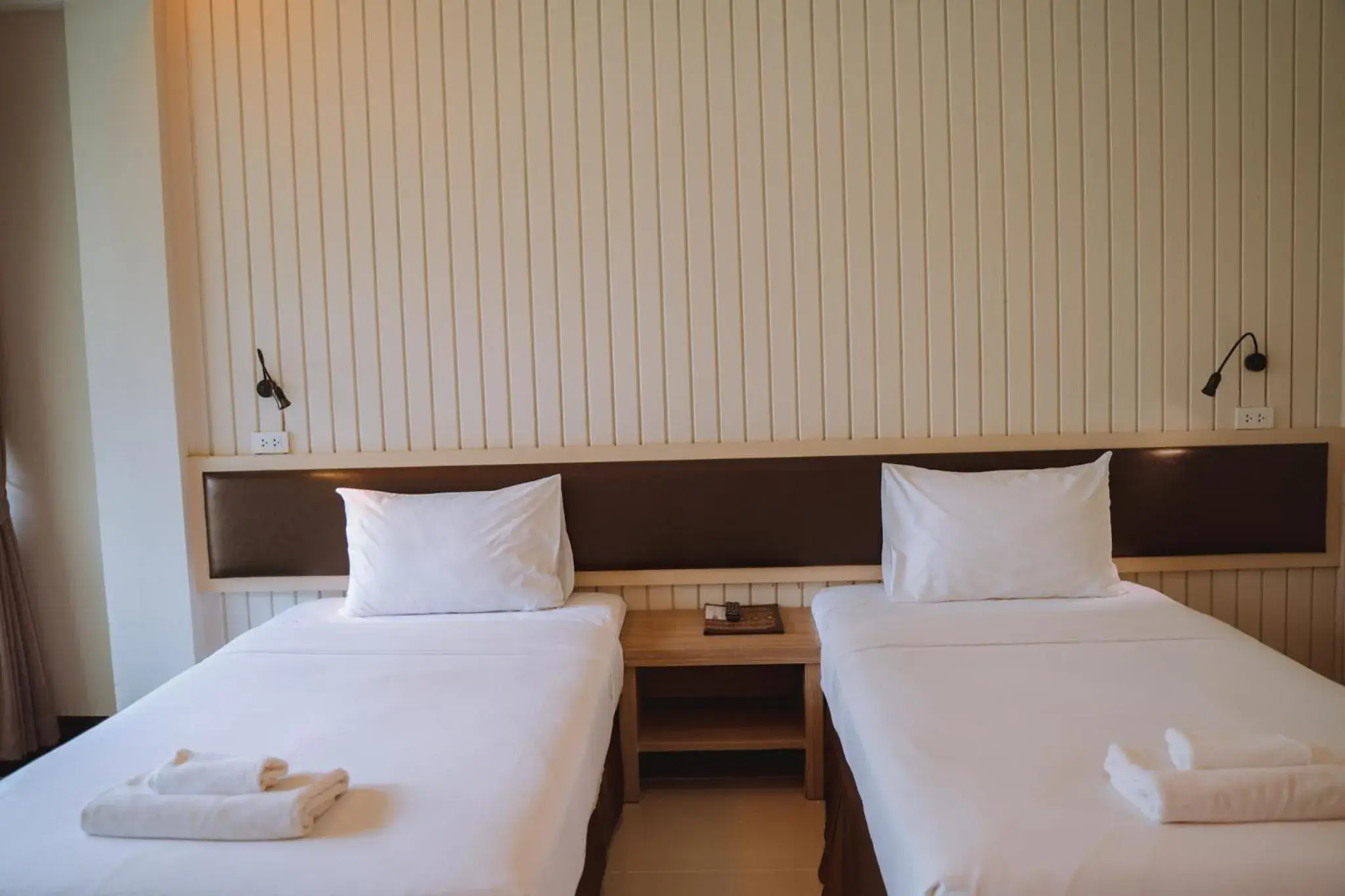 Bedroom, Bed in Chaolao Tosang Beach Hotel Bedroom, Bed in Chaolao Tosang Beach Hotel