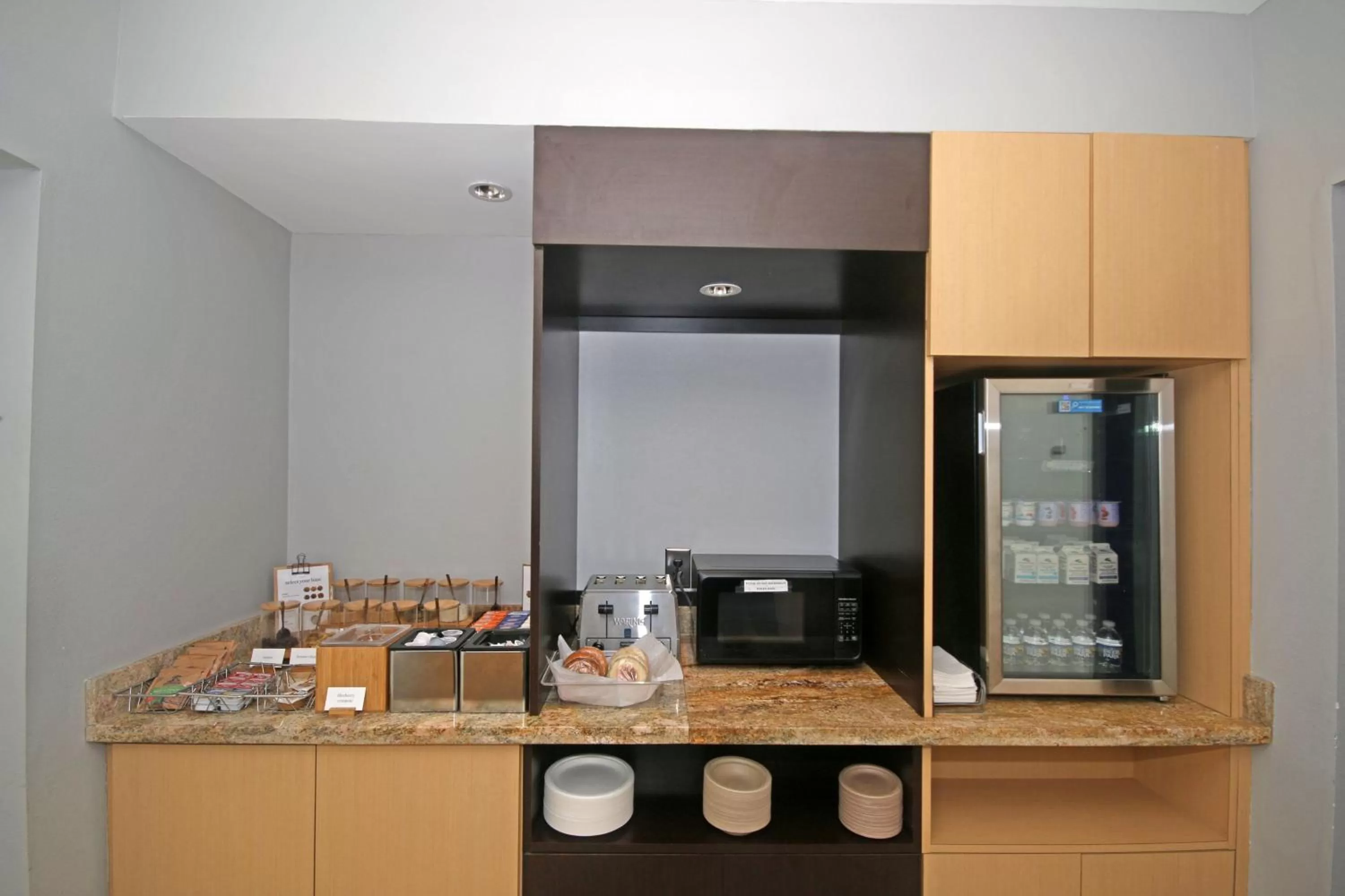 Breakfast in TownePlace Suites by Marriott Aiken Whiskey Road