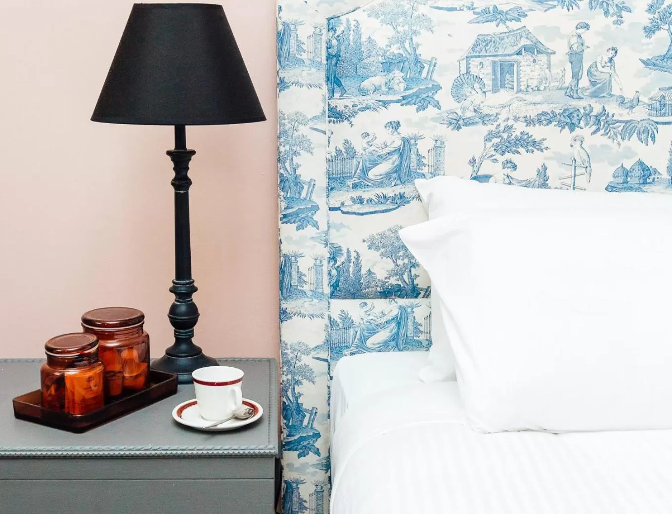 Bedroom, Bed in Bundanoon Hotel