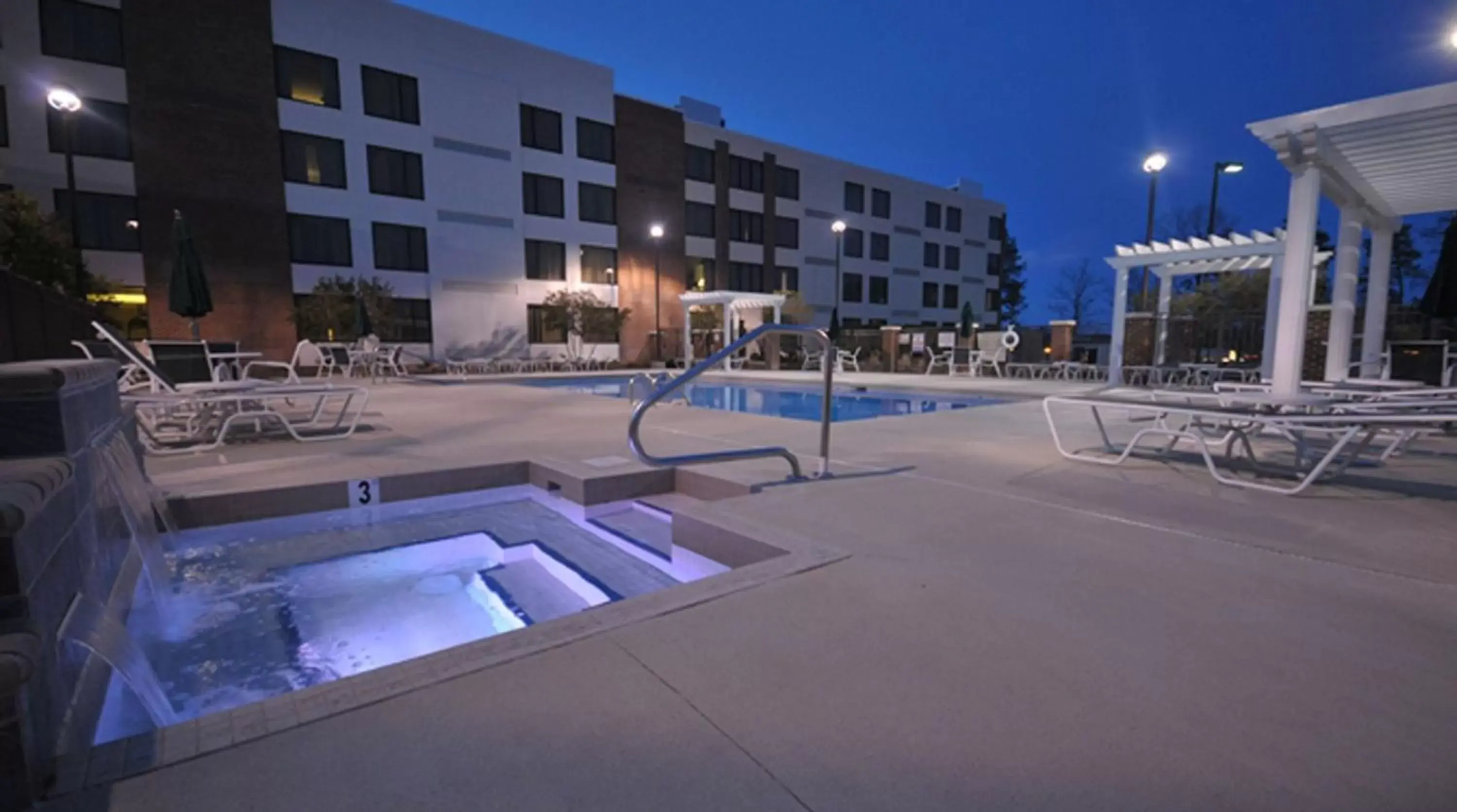 Pool view, Swimming Pool in DoubleTree by Hilton Rocky Mount