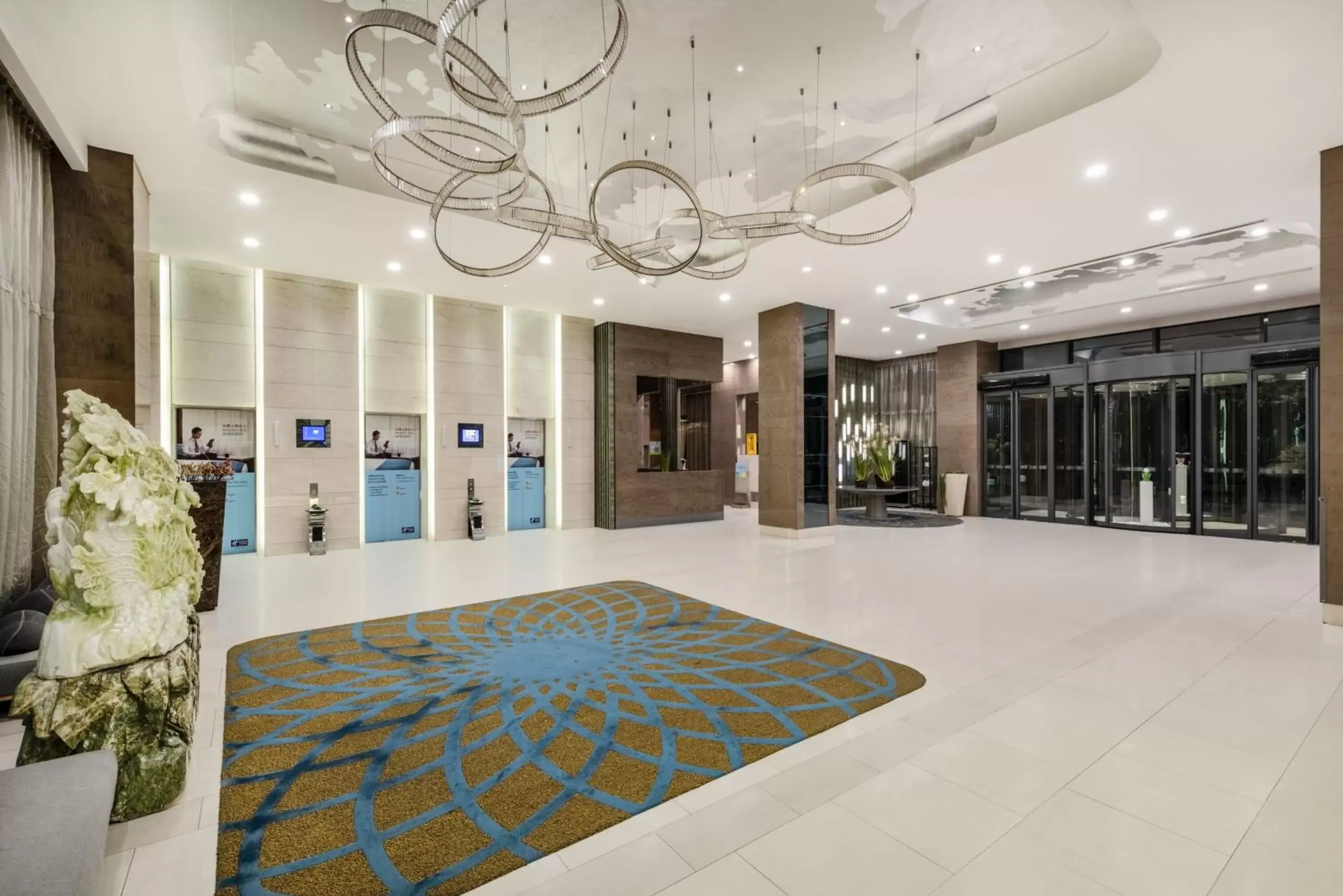 Property building, Lobby/Reception in Holiday Inn Express Beijing Yizhuang, an IHG Hotel