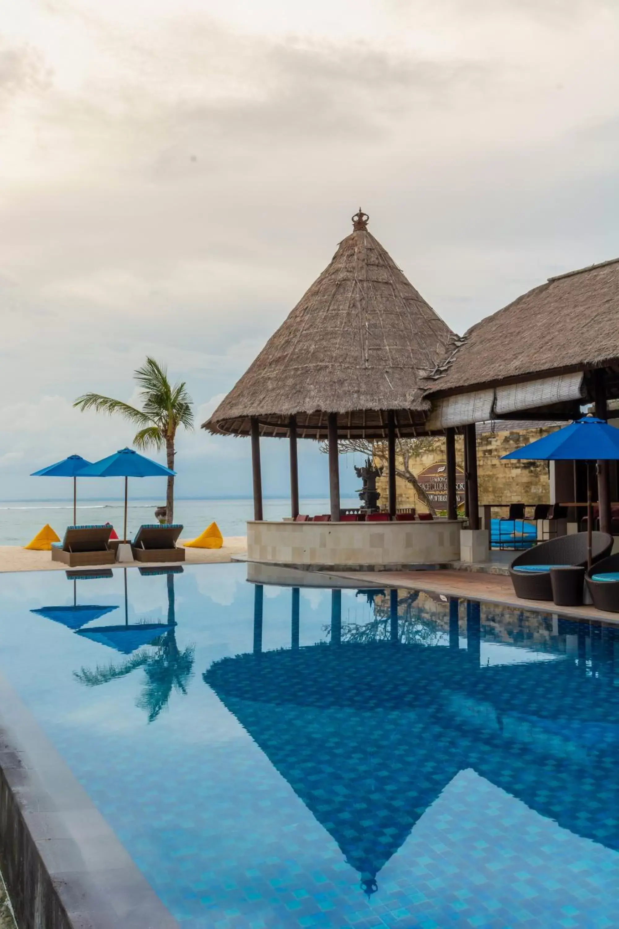 Swimming Pool in Lembongan Beach Club & Resort