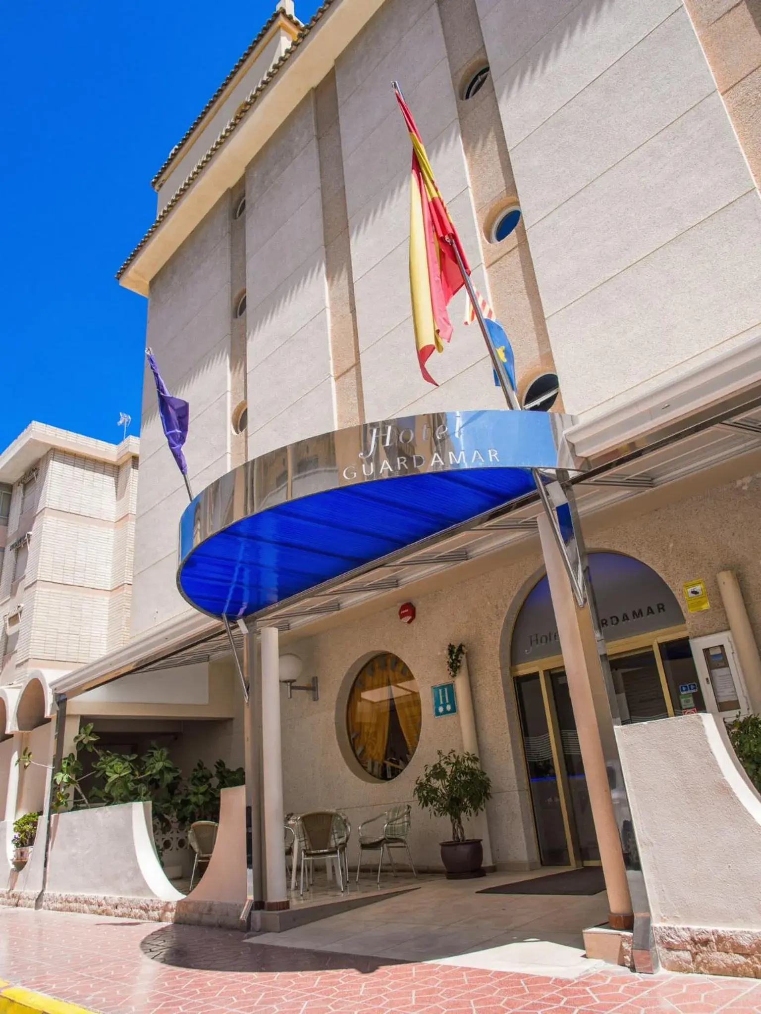 Facade/entrance, Property Building in Hotel Guardamar