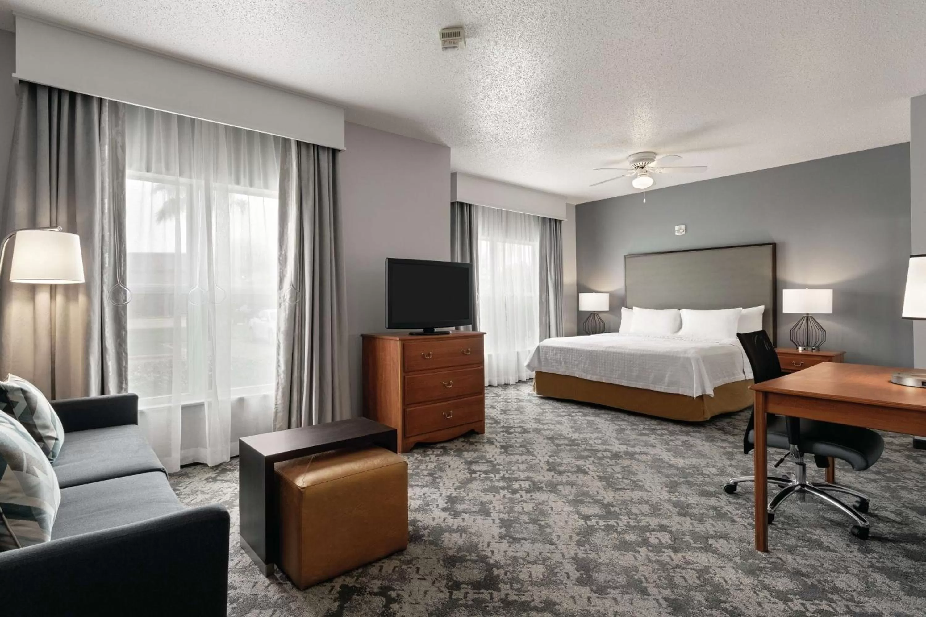 Bedroom, Bed in Homewood Suites by Hilton Corpus Christi