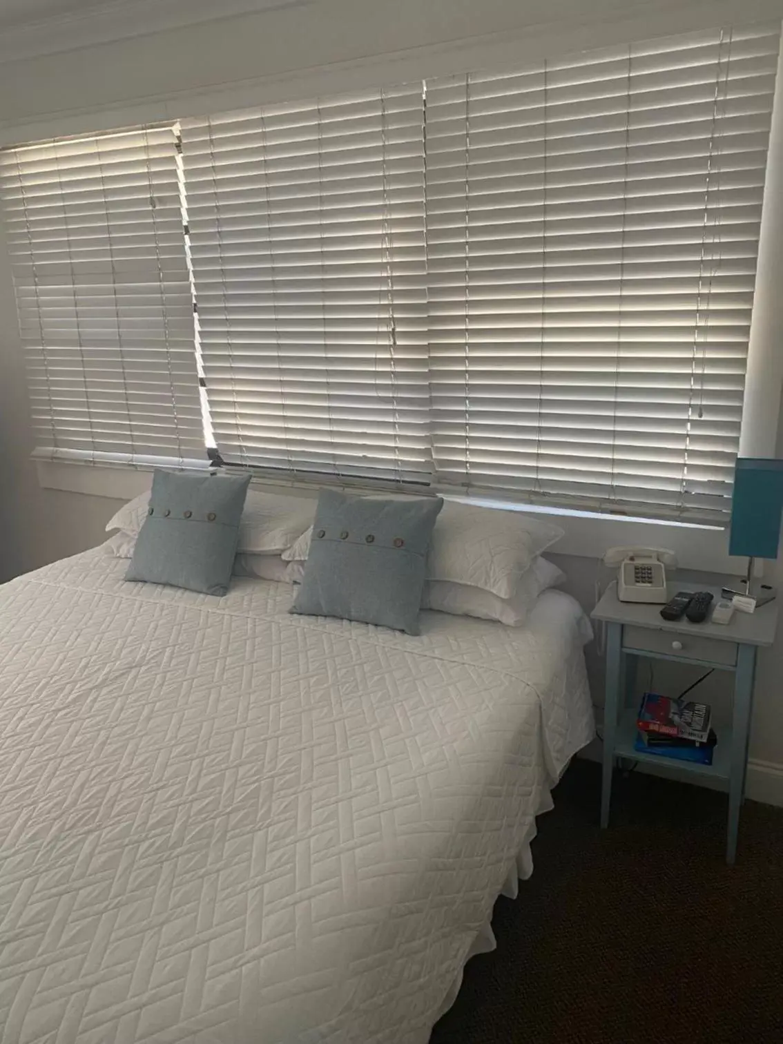 King Room - single occupancy in Hotel Ponce de Leon King Room - single occupancy in Hotel Ponce de Leon