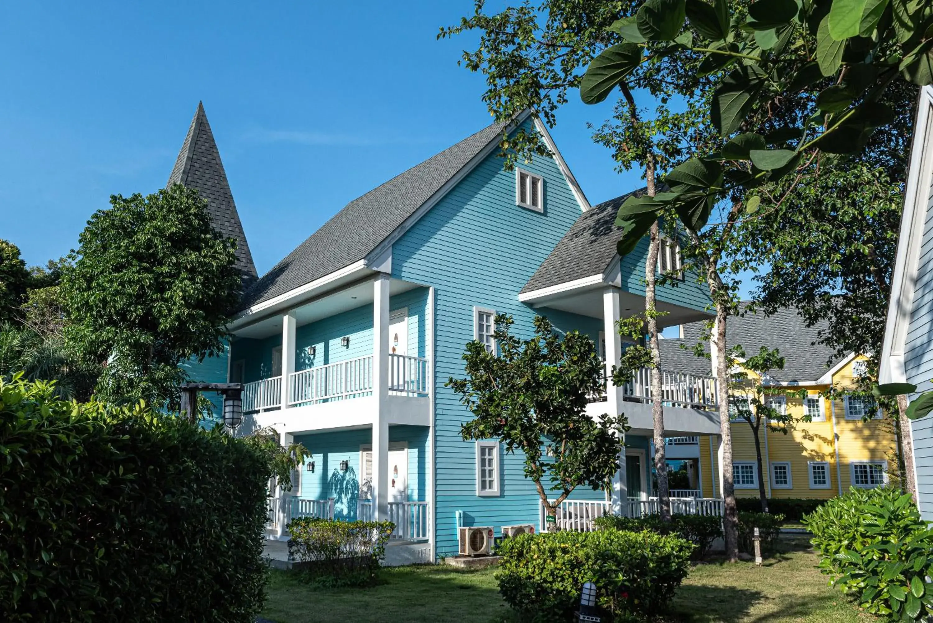 Property Building in Peggy's Cove Resort