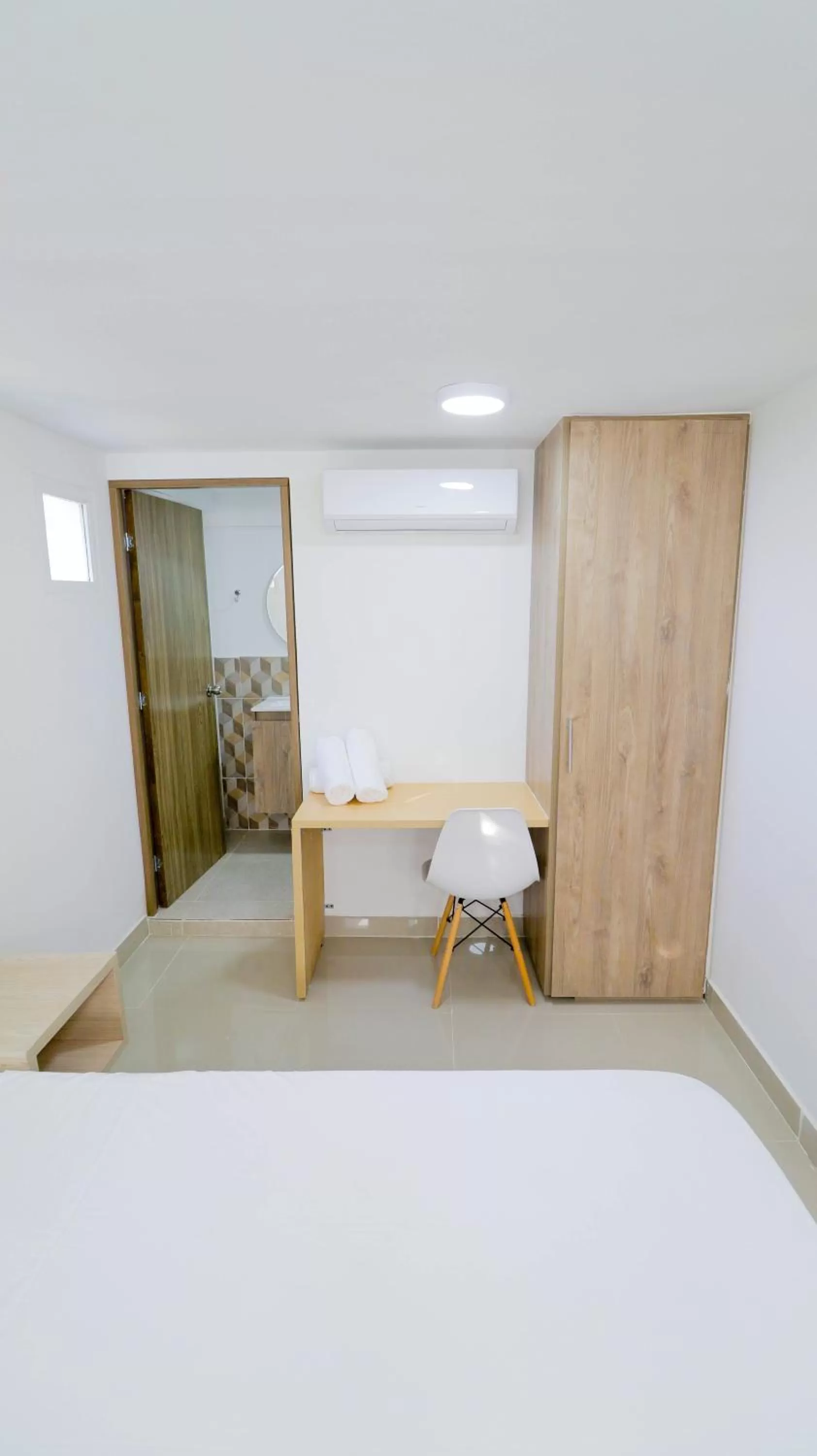 Seating area, Bed in Aw Hotel Pasarela Real