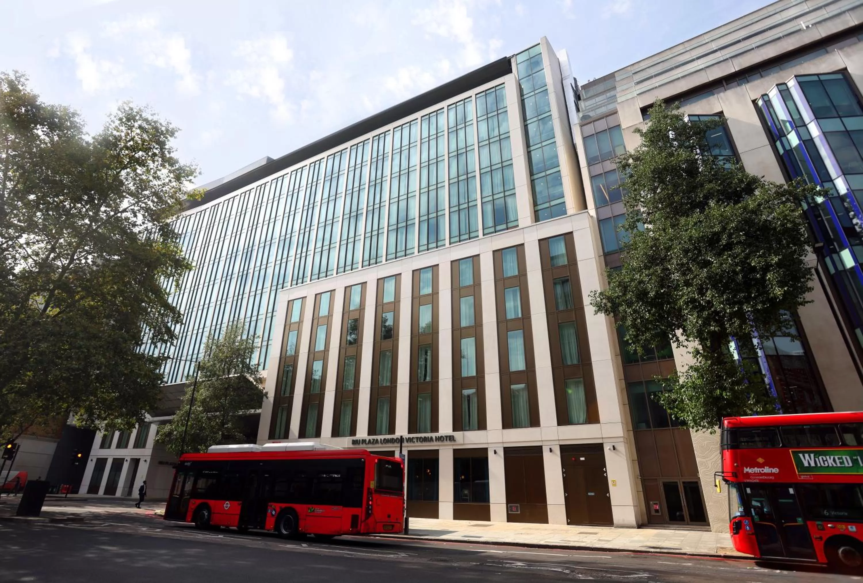 Property building in Riu Plaza London Victoria