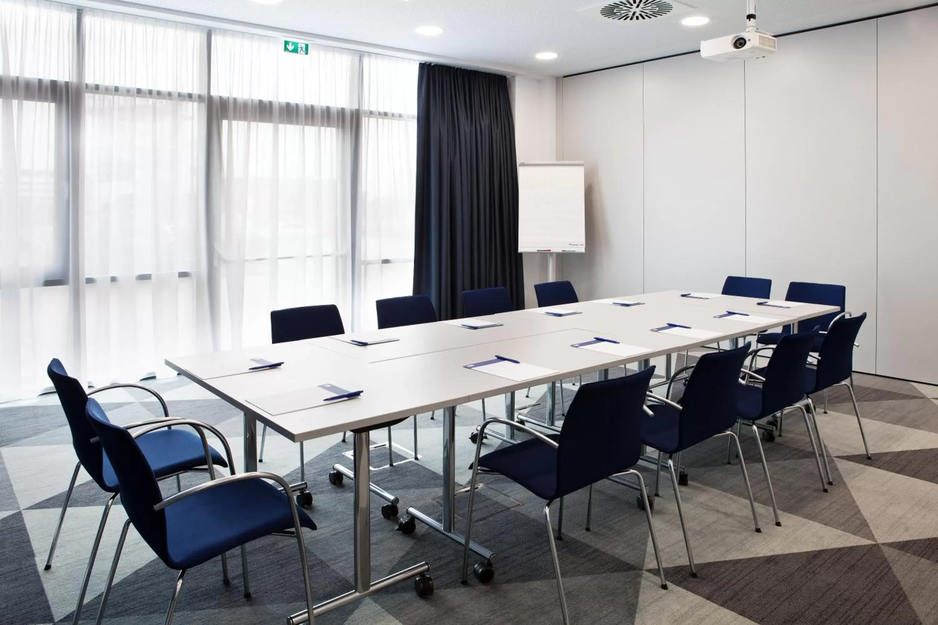 Meeting/conference room in Holiday Inn Express Oberhausen, an IHG Hotel