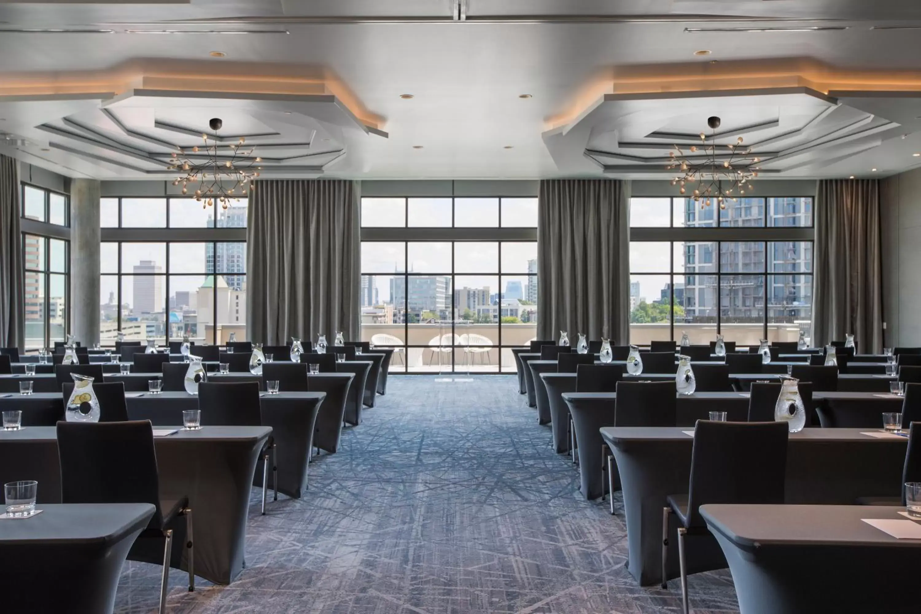 Meeting/conference room, Restaurant/Places to Eat in Kimpton Aertson Hotel, an IHG Hotel