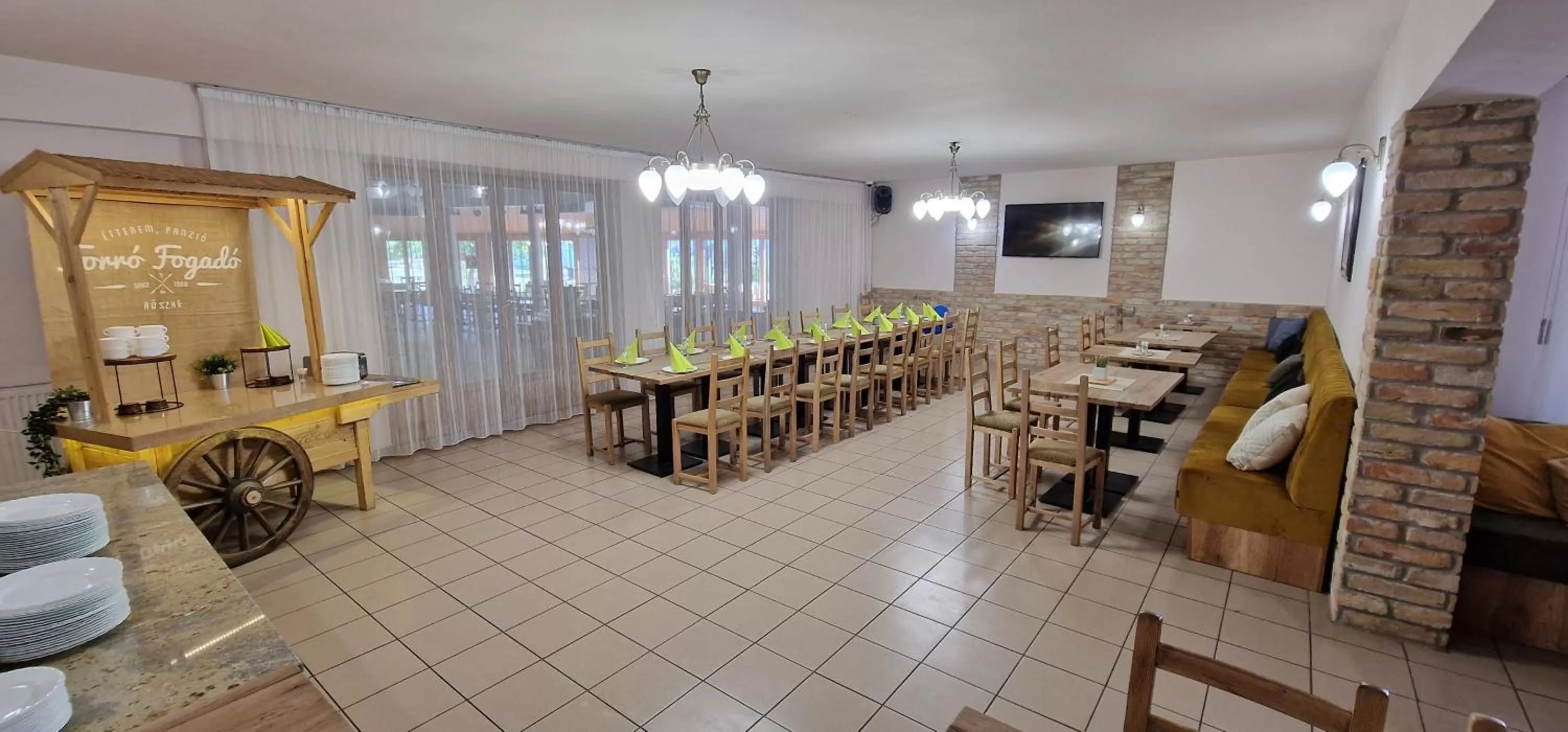 Restaurant/places to eat in Bauer Resort Countryside Retreat