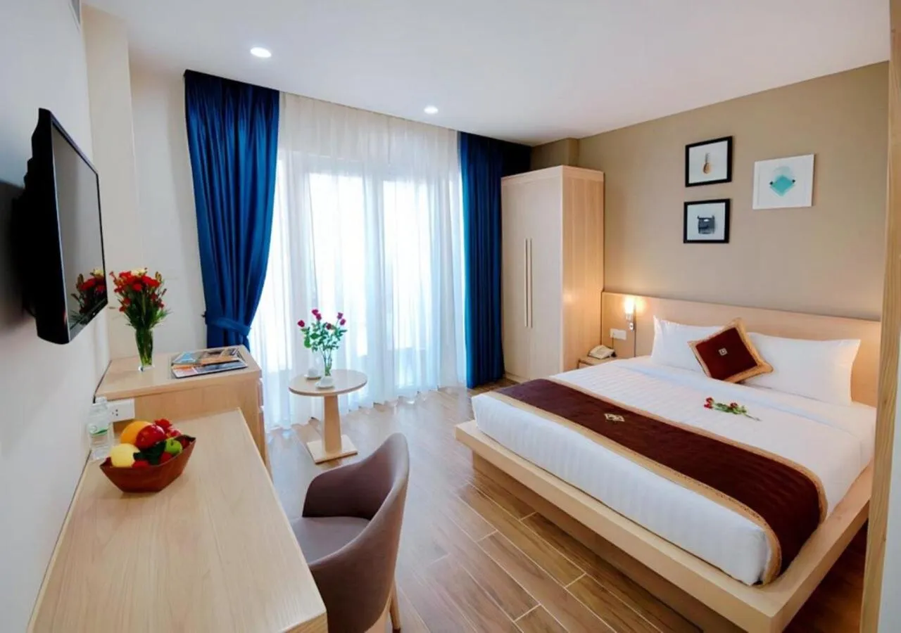 Large Double Room in Gibson Hotel Nha Trang