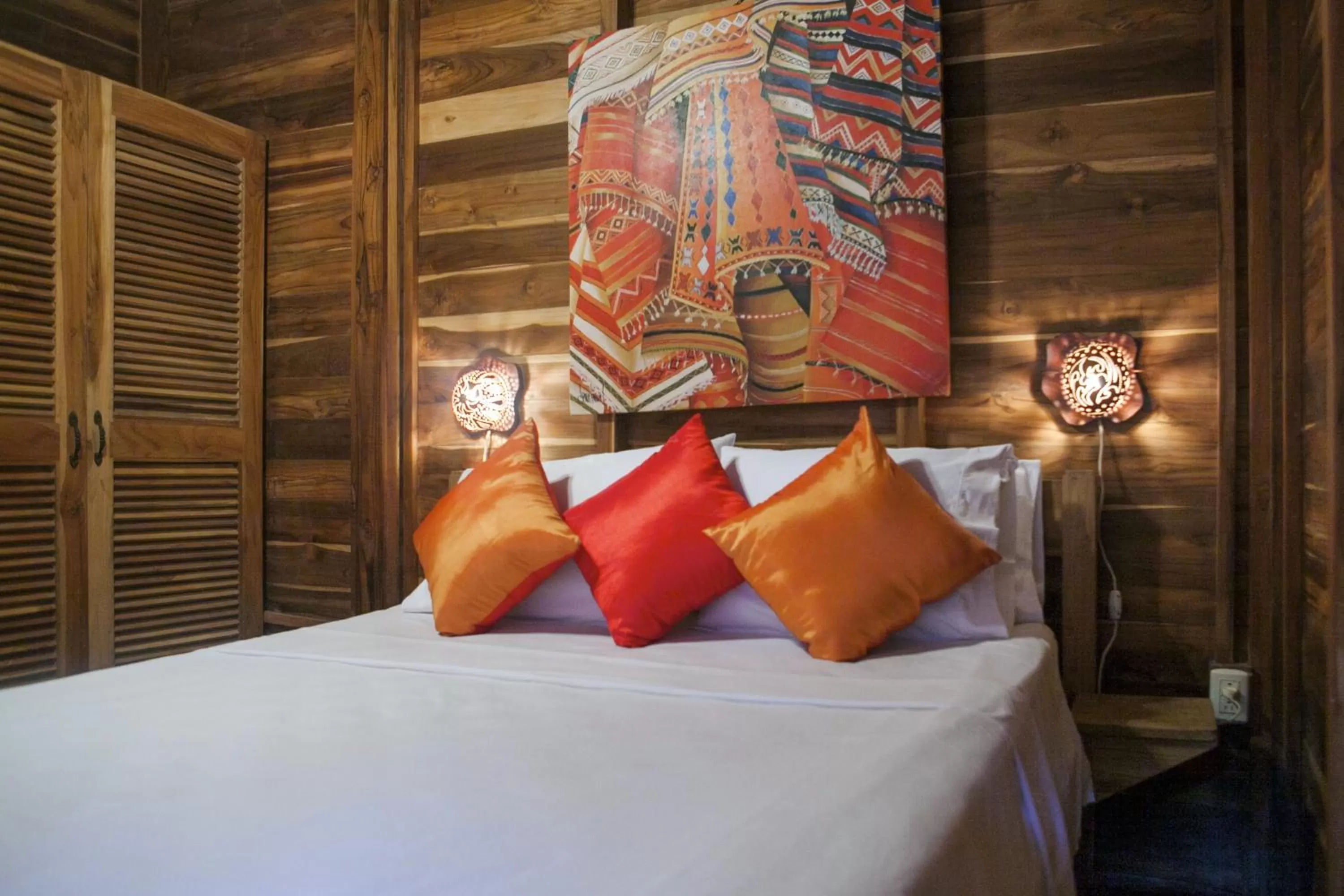 Bed in The Beach Bungalows - Yoga and Surf Hotel - Adults Only