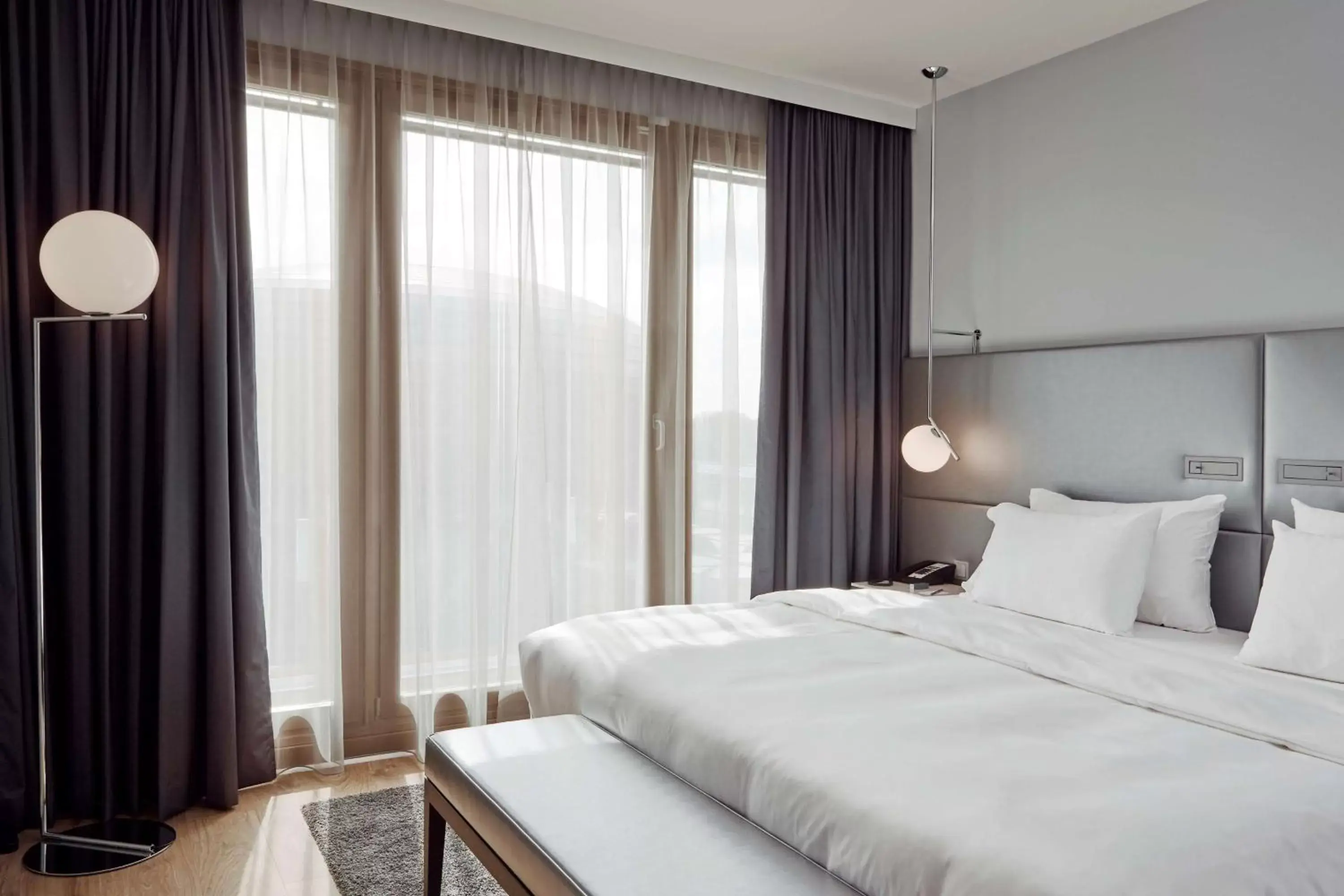 Photo of the whole room, Bed in Radisson Blu Hotel Hannover Photo of the whole room, Bed in Radisson Blu Hotel Hannover