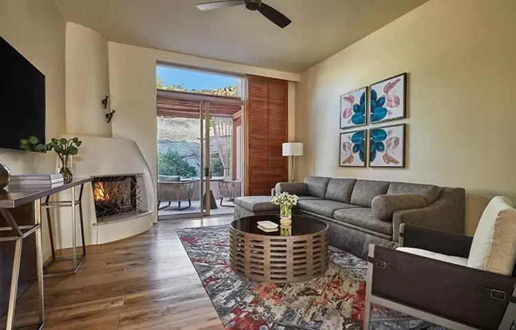 Seating Area in Four Seasons Resorts Scottsdale at Troon North