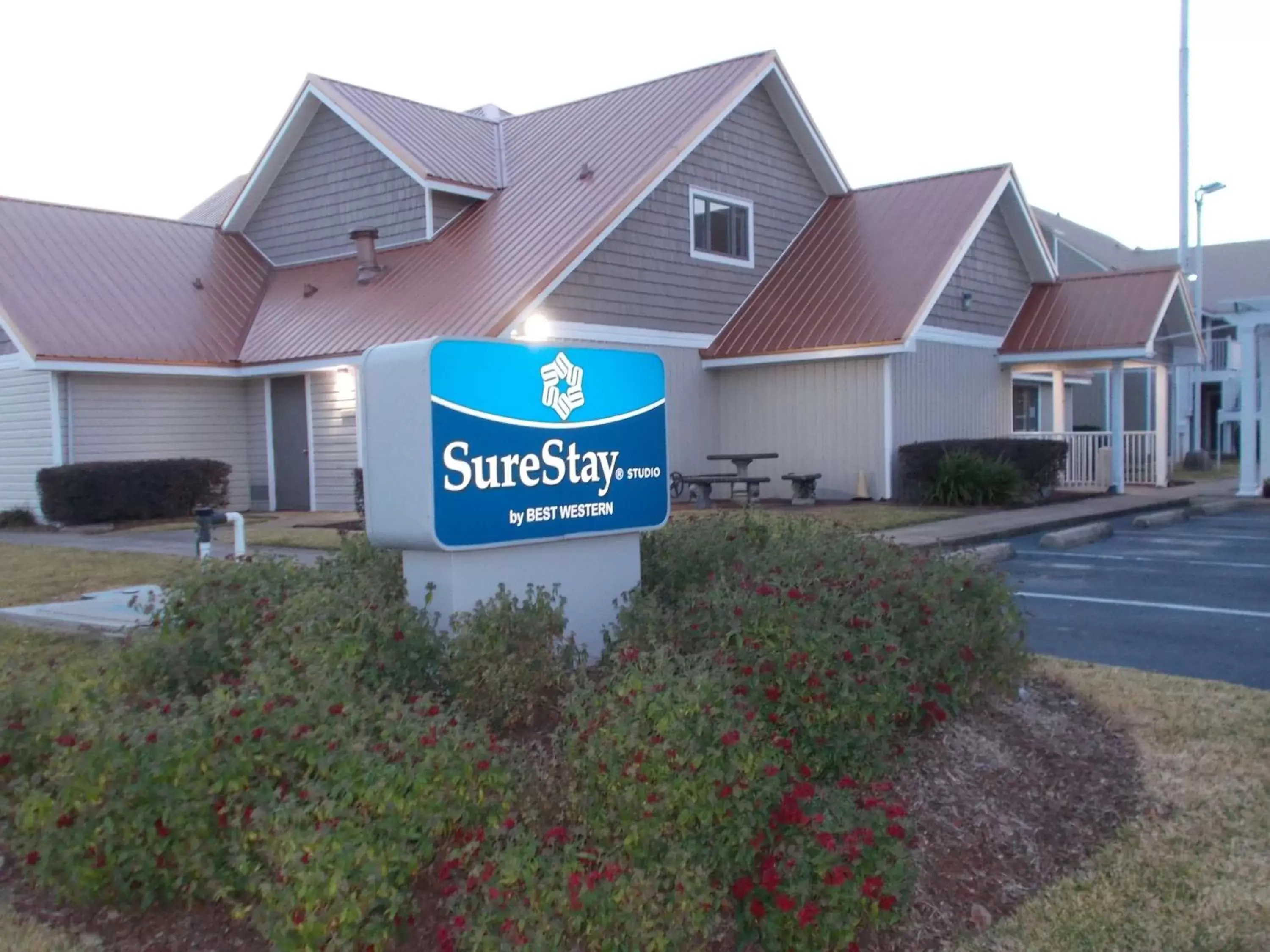 Property Building in SureStay Studio by Best Western Pensacola