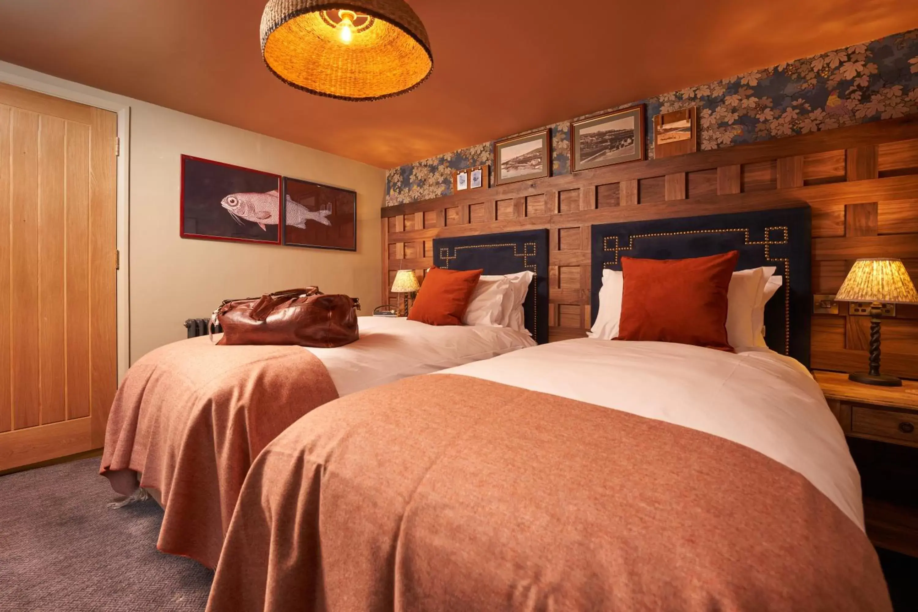 Bed in Harbour Inn