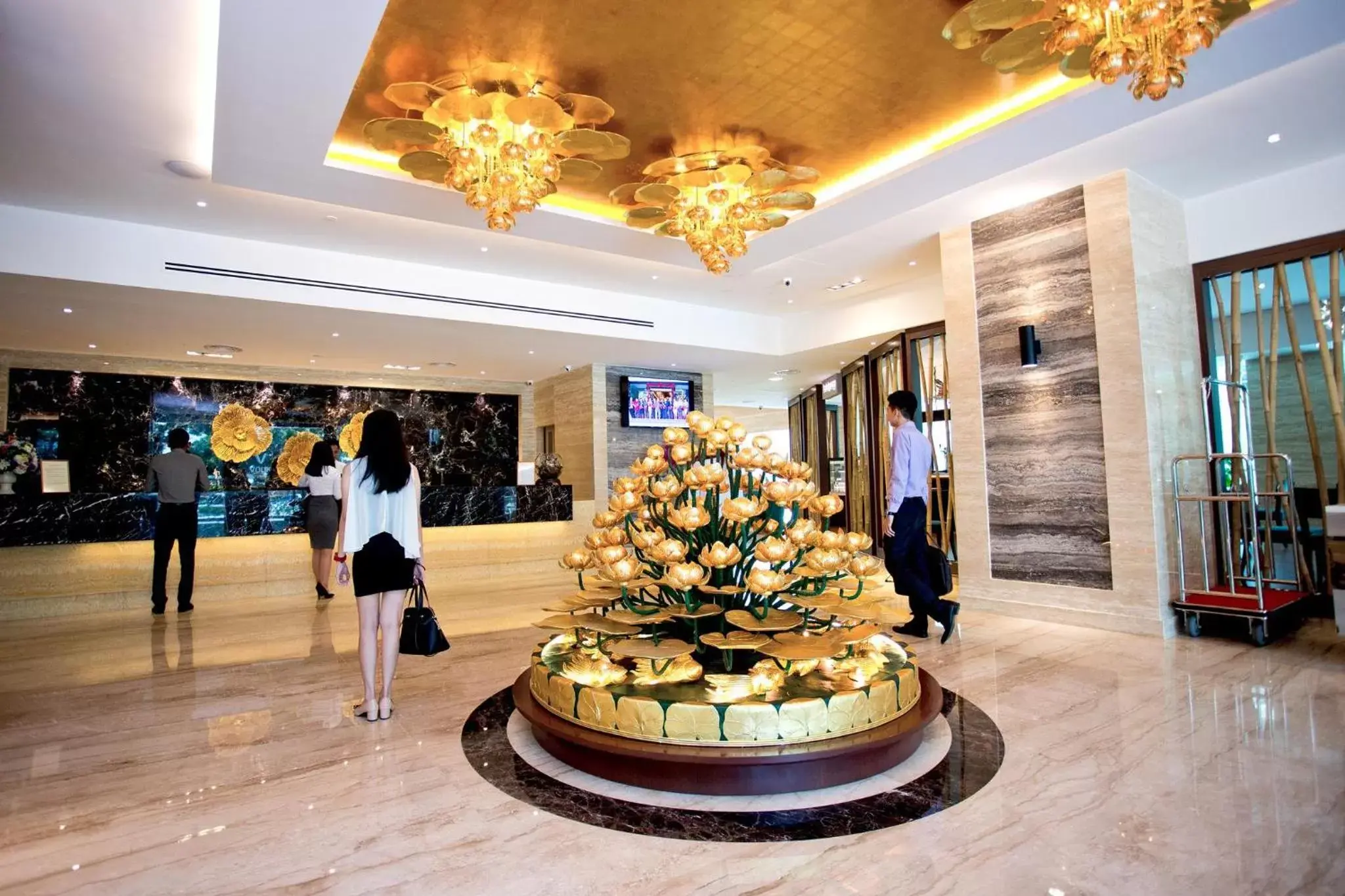 Lobby or reception in Vouk Hotel Suites, Penang