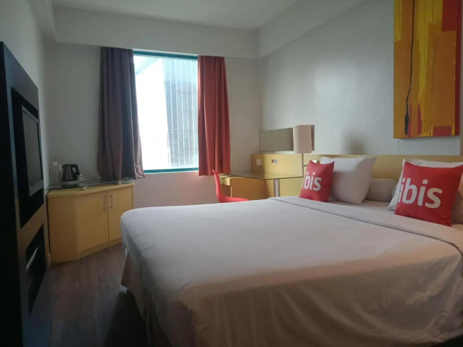 Bedroom, Bed in Ibis Jakarta Arcadia