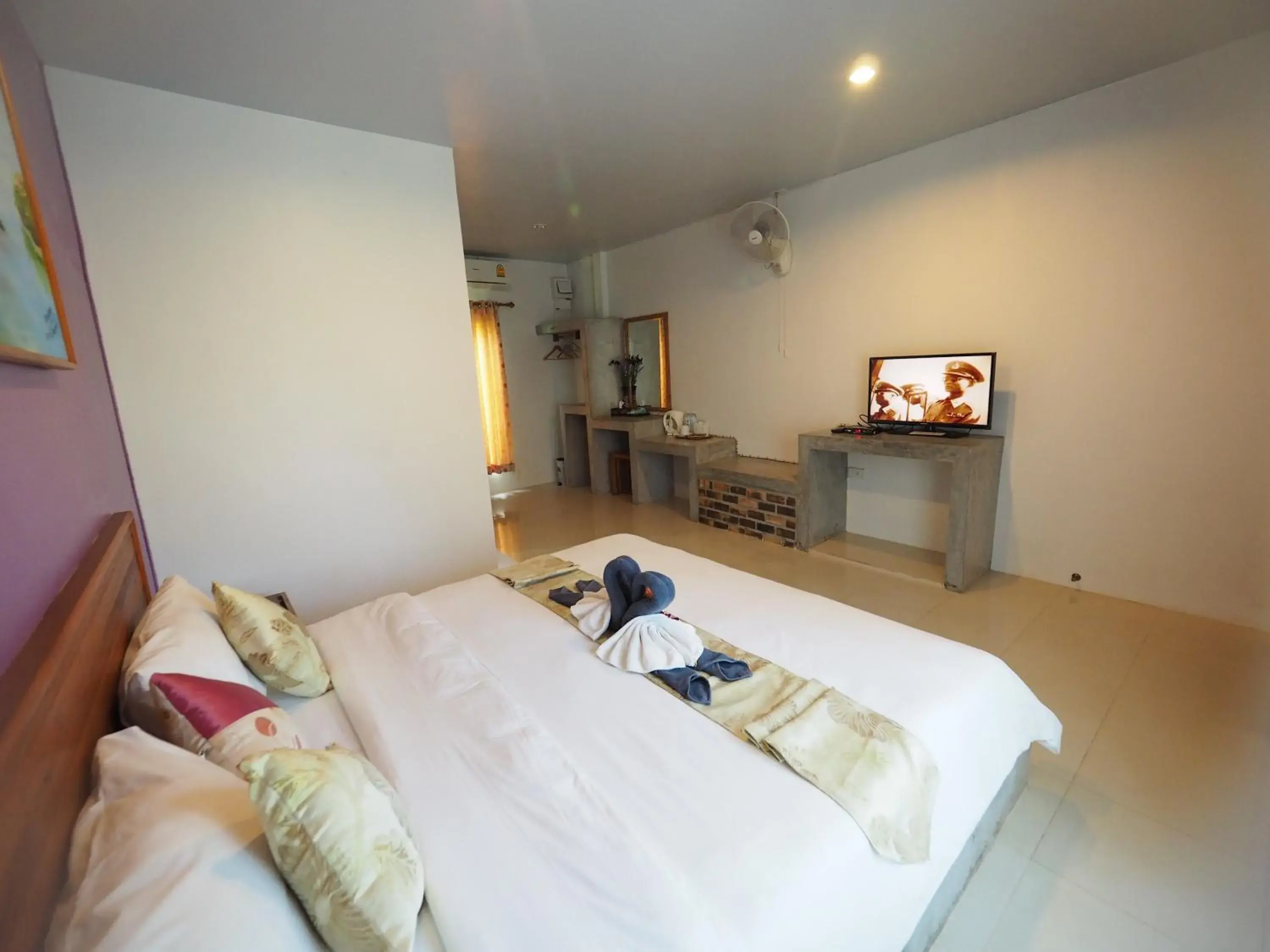 Bed in Andawa Lanta Resort