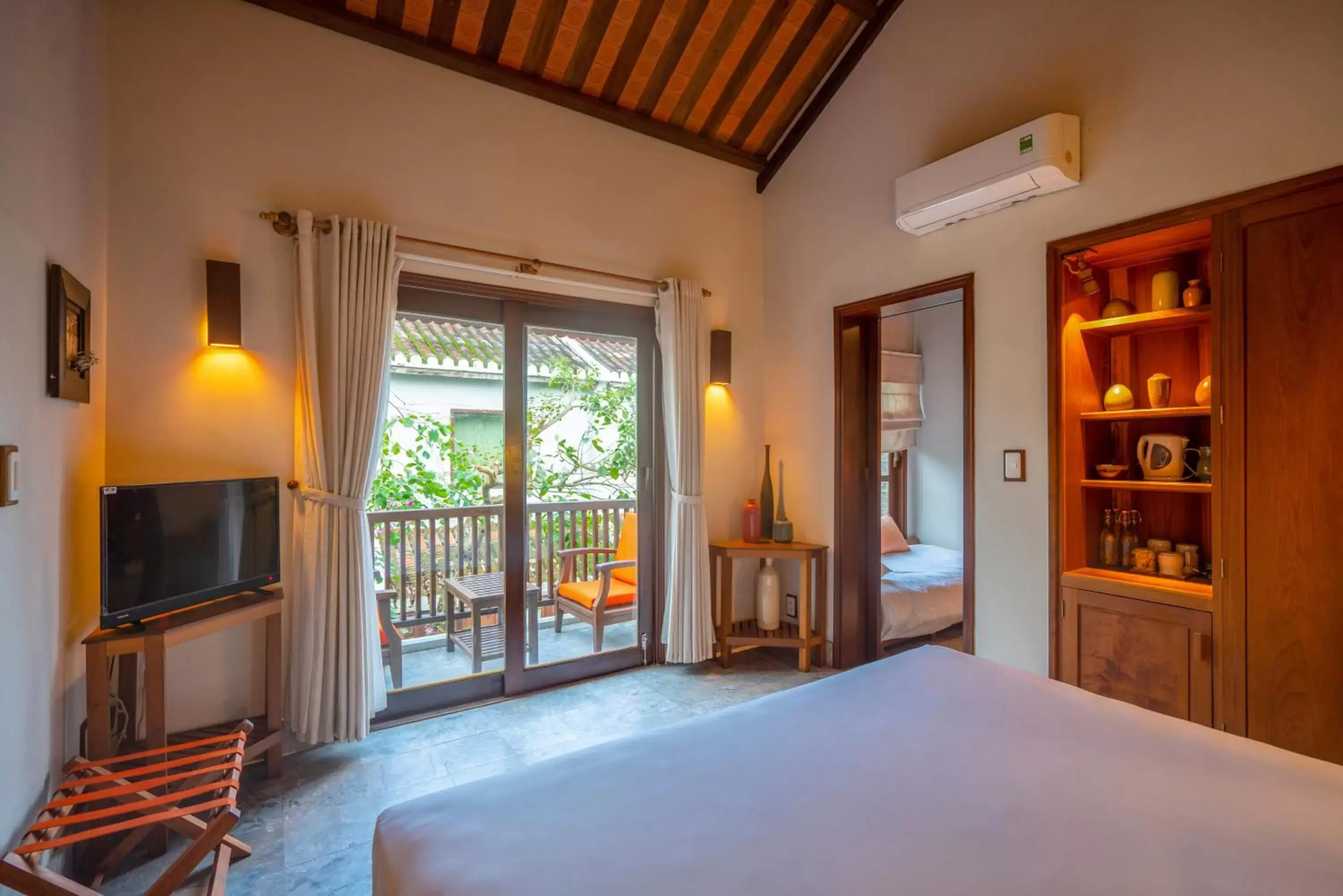 Bedroom, Bed in Hoi An Chic - Green Retreat