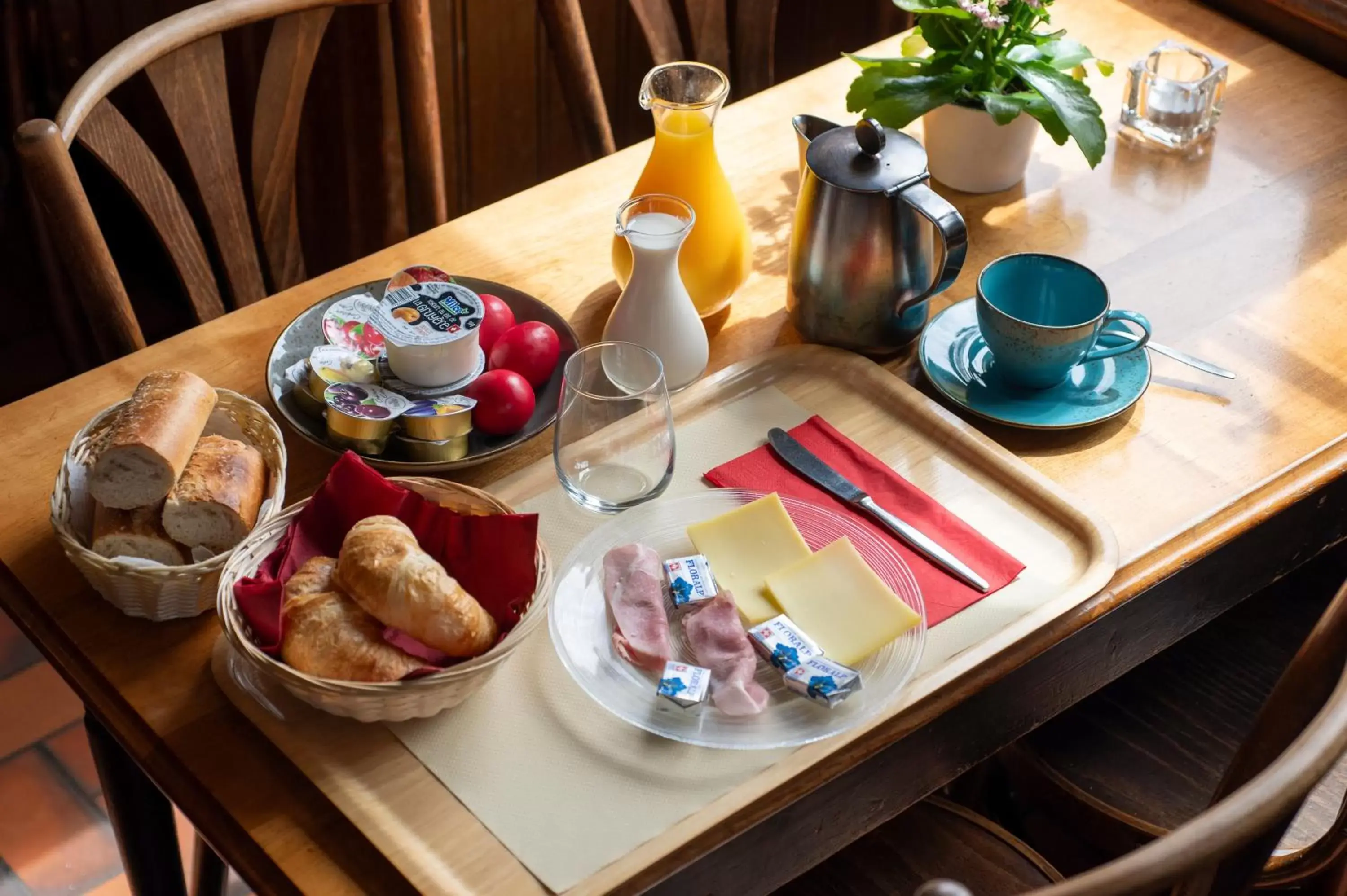 Breakfast in Hotel de la Place