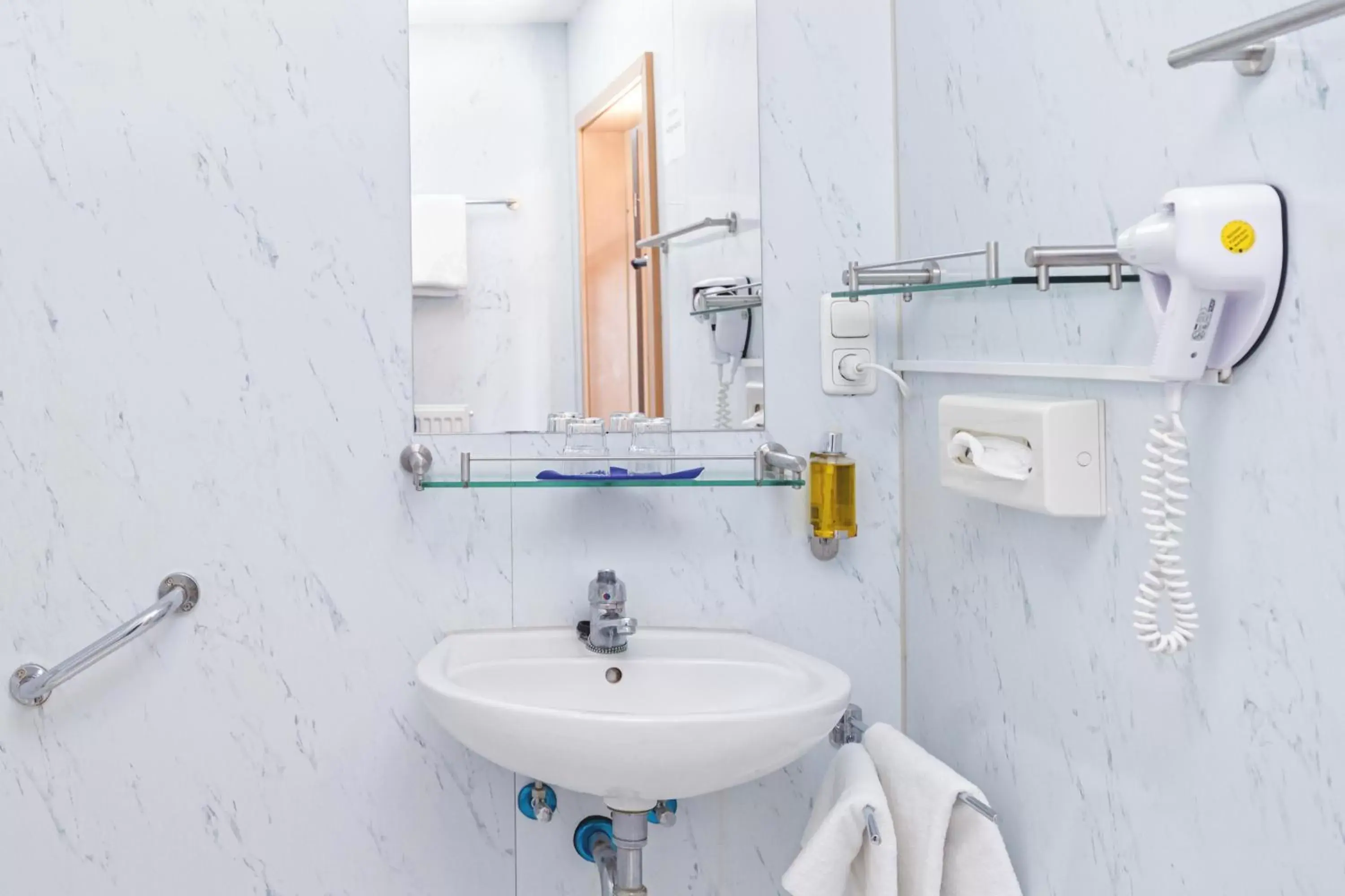 Bathroom in Hotel Plöner See by Tulip Inn Bathroom in Hotel Plöner See by Tulip Inn