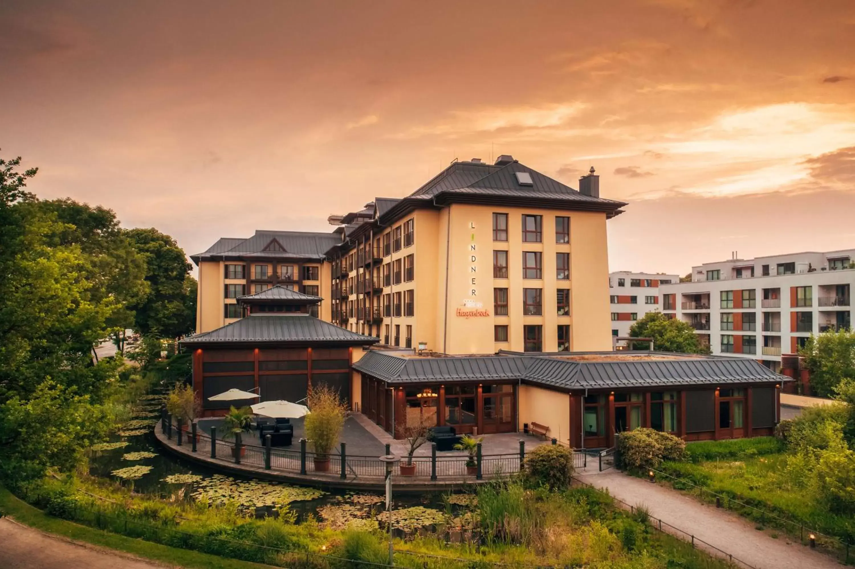 Property Building in Lindner Hotel Hamburg Hagenbeck, part of JdV by Hyatt