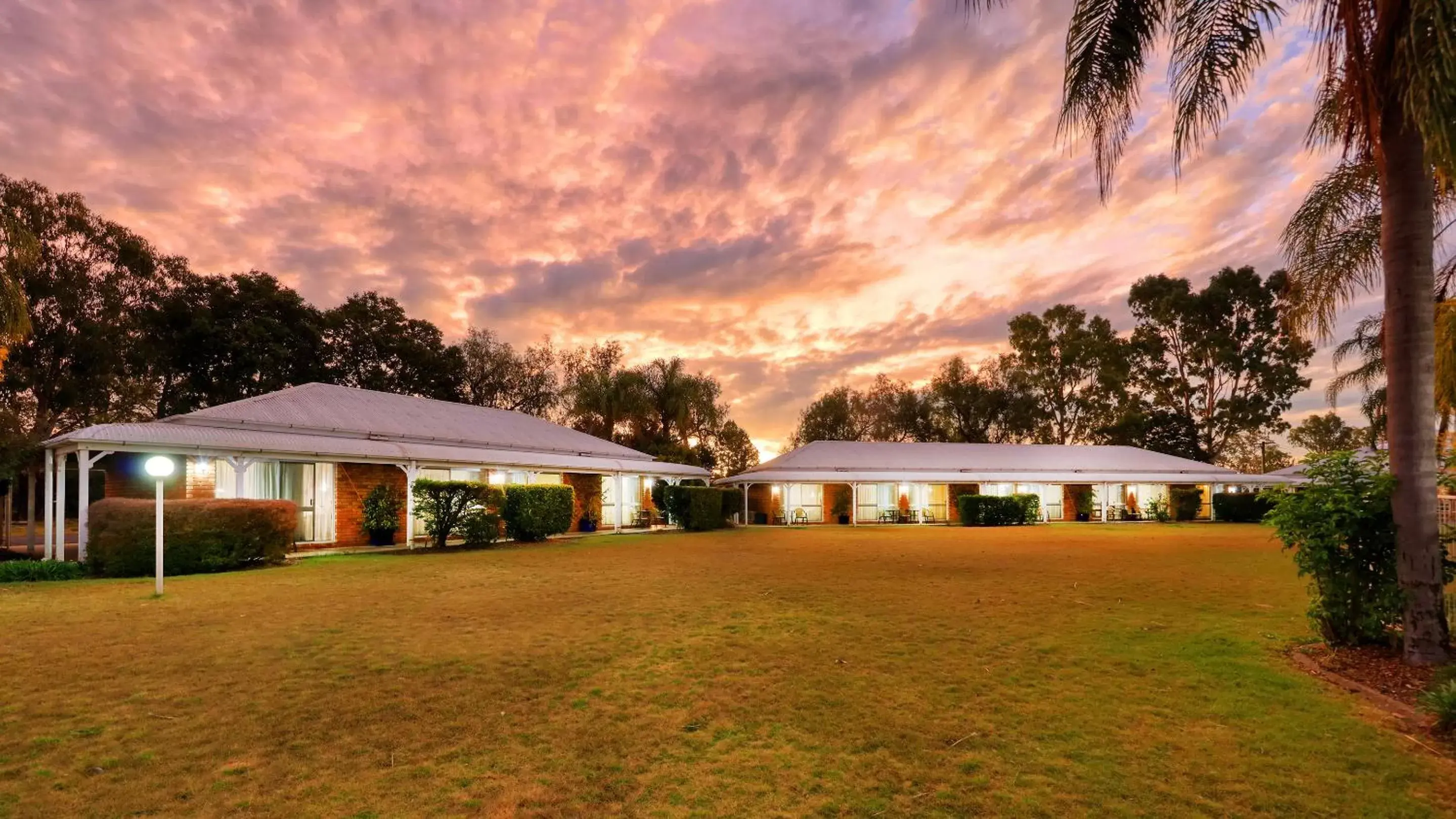 Property Building in Chinchilla Great Western Motor Inn