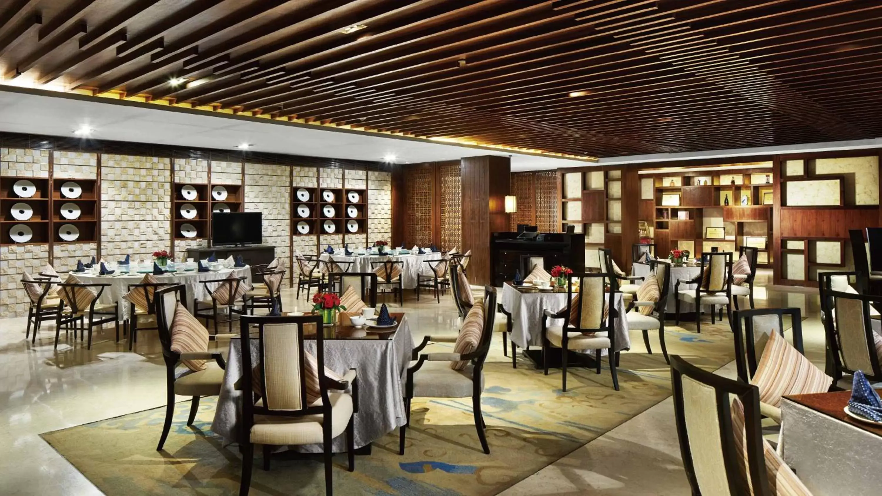Restaurant/Places to Eat in Crowne Plaza Hailing Island, an IHG Hotel