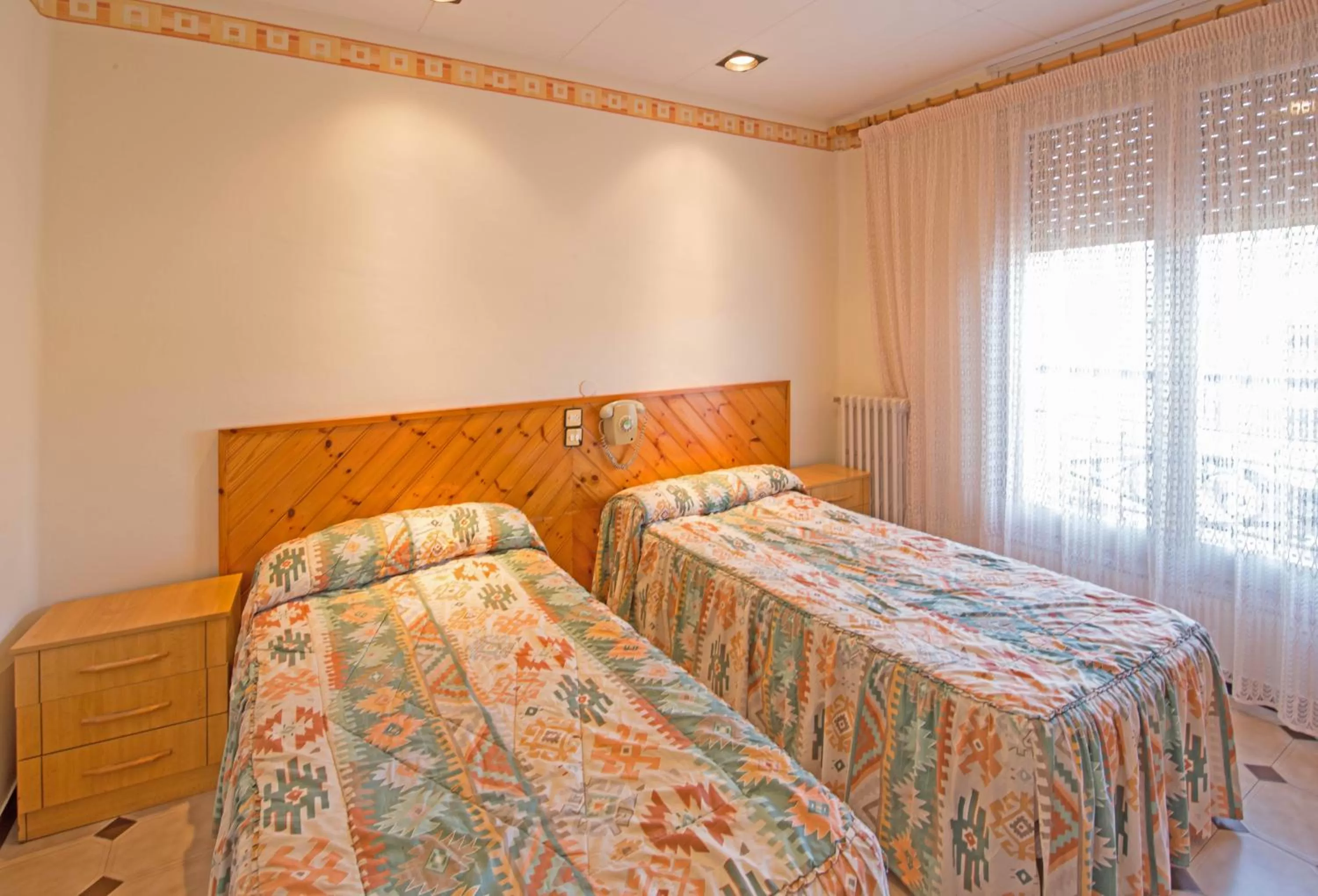 Photo of the whole room, Bed in Hotel Avenida